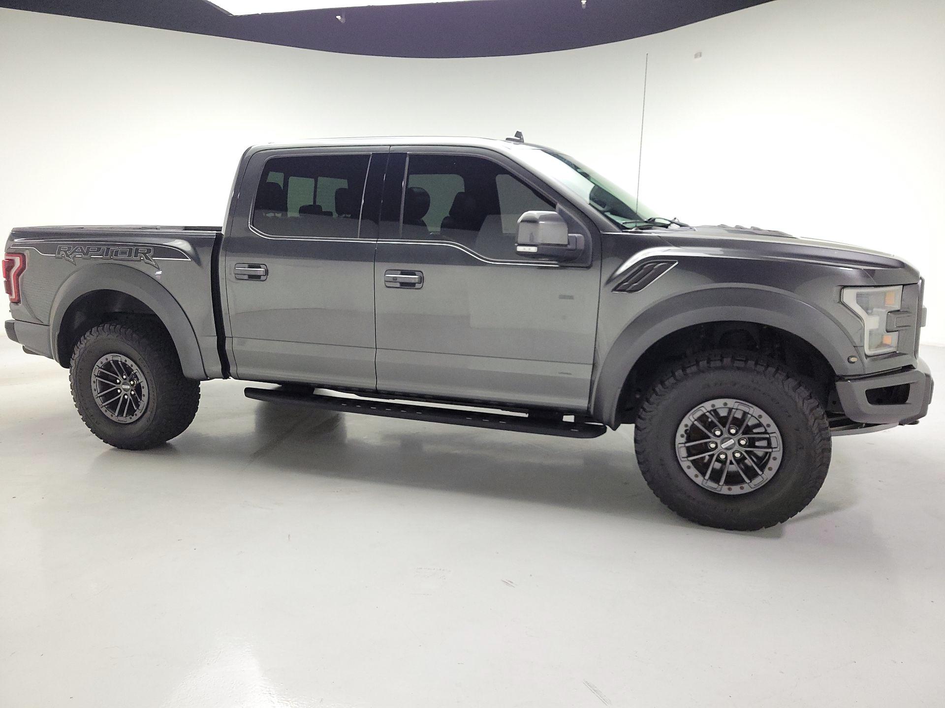 Thumbnail: 2019 Ford F-150 - 4