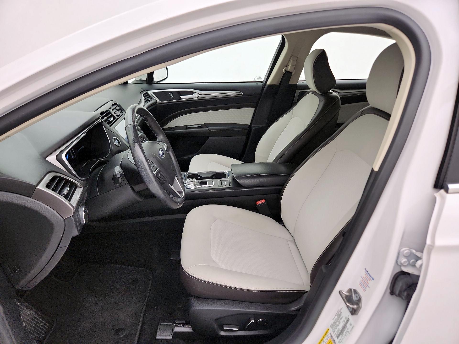 Thumbnail: 2020 Ford Fusion - 11