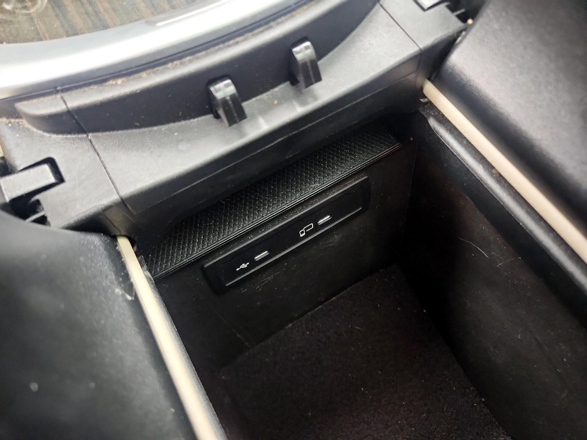 Thumbnail: 2022 Mercedes-Benz GLC - 18