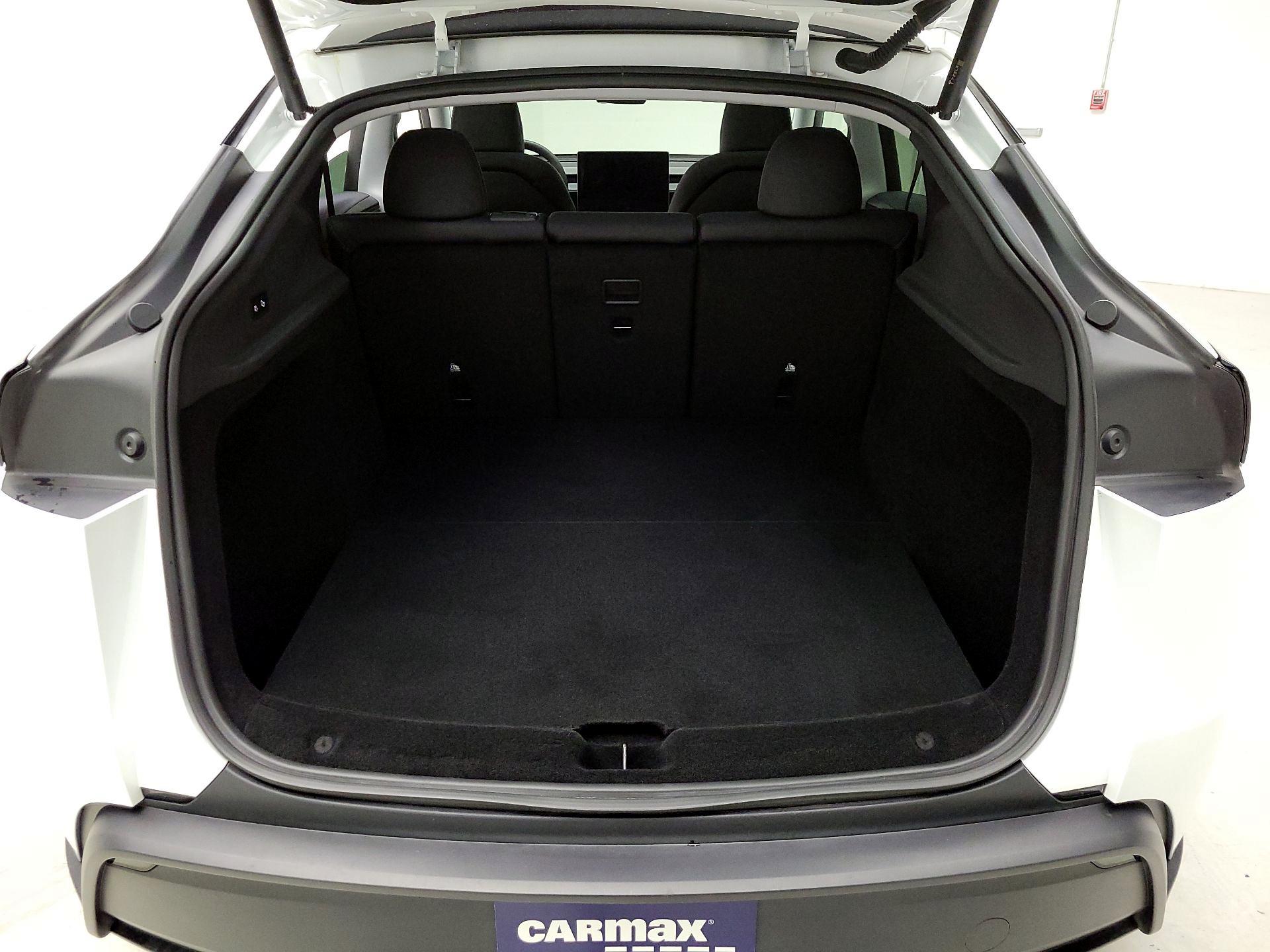 Thumbnail: 2026 Tesla Model Y - 17