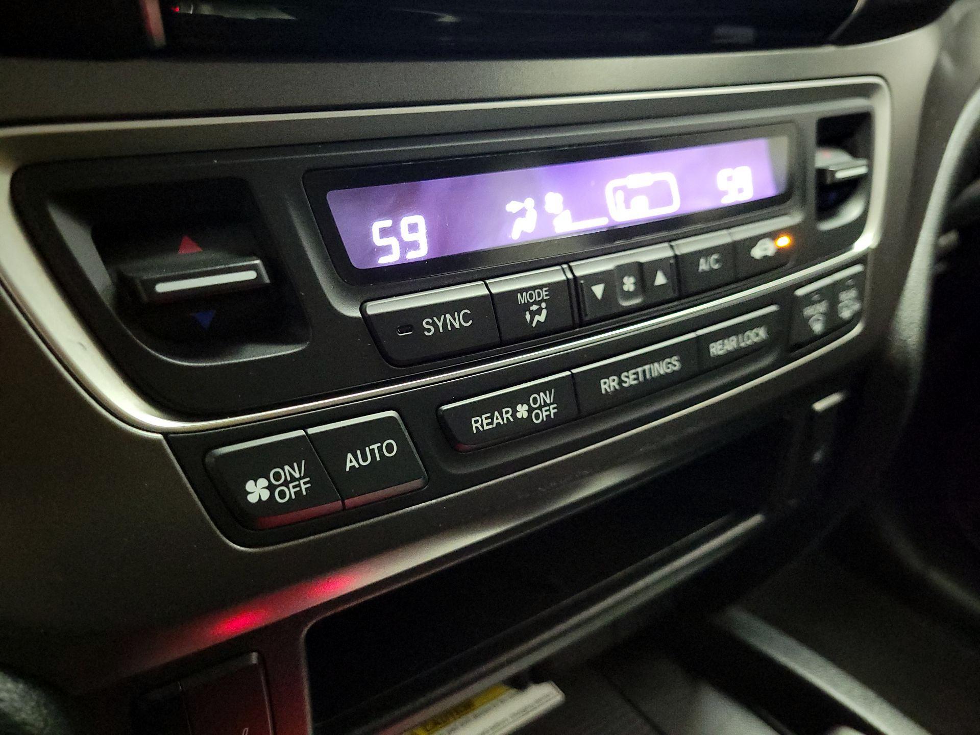 Thumbnail: 2022 Honda Pilot - 16