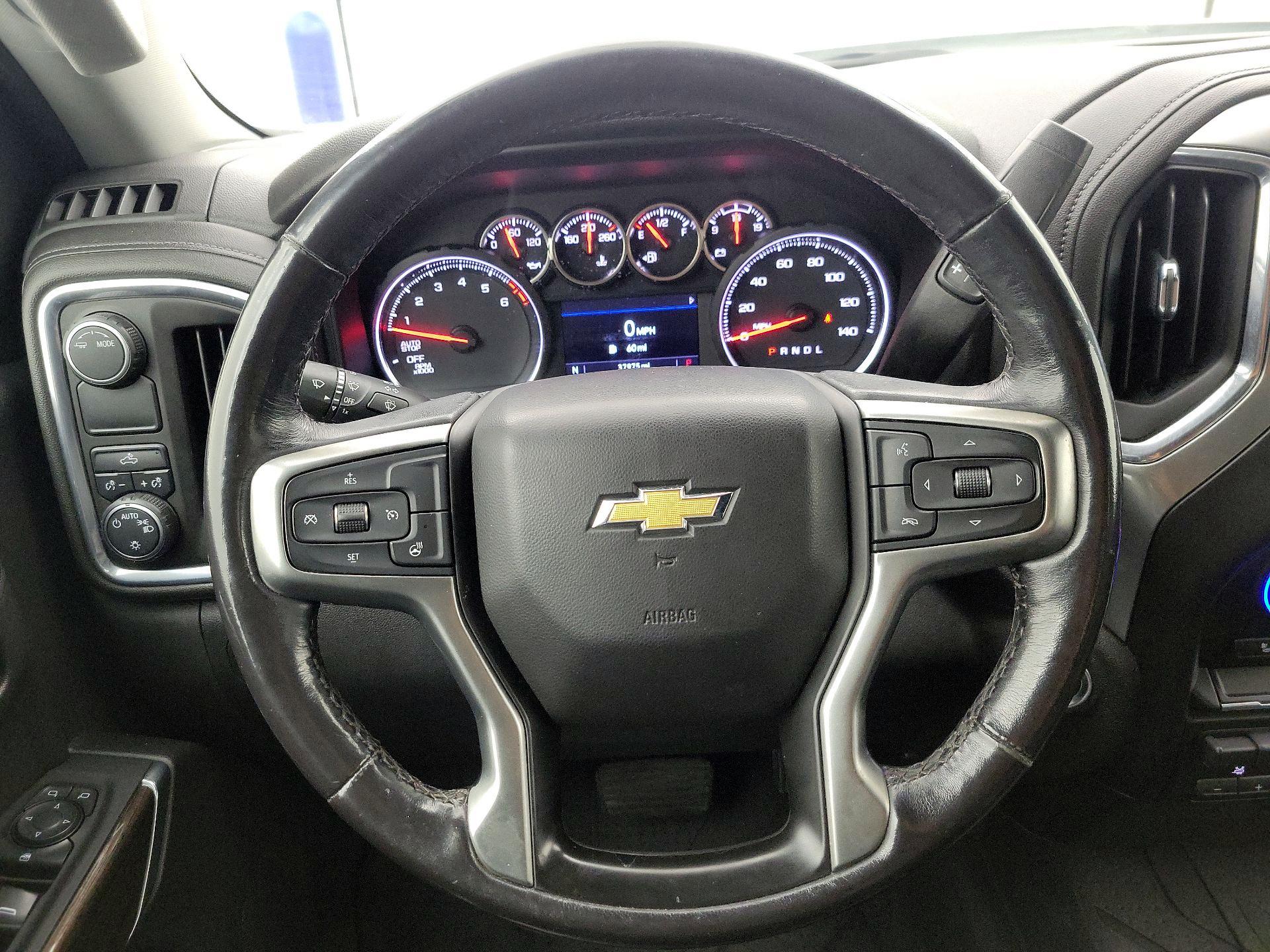 Thumbnail: 2021 Chevrolet Silverado 1500 - 10