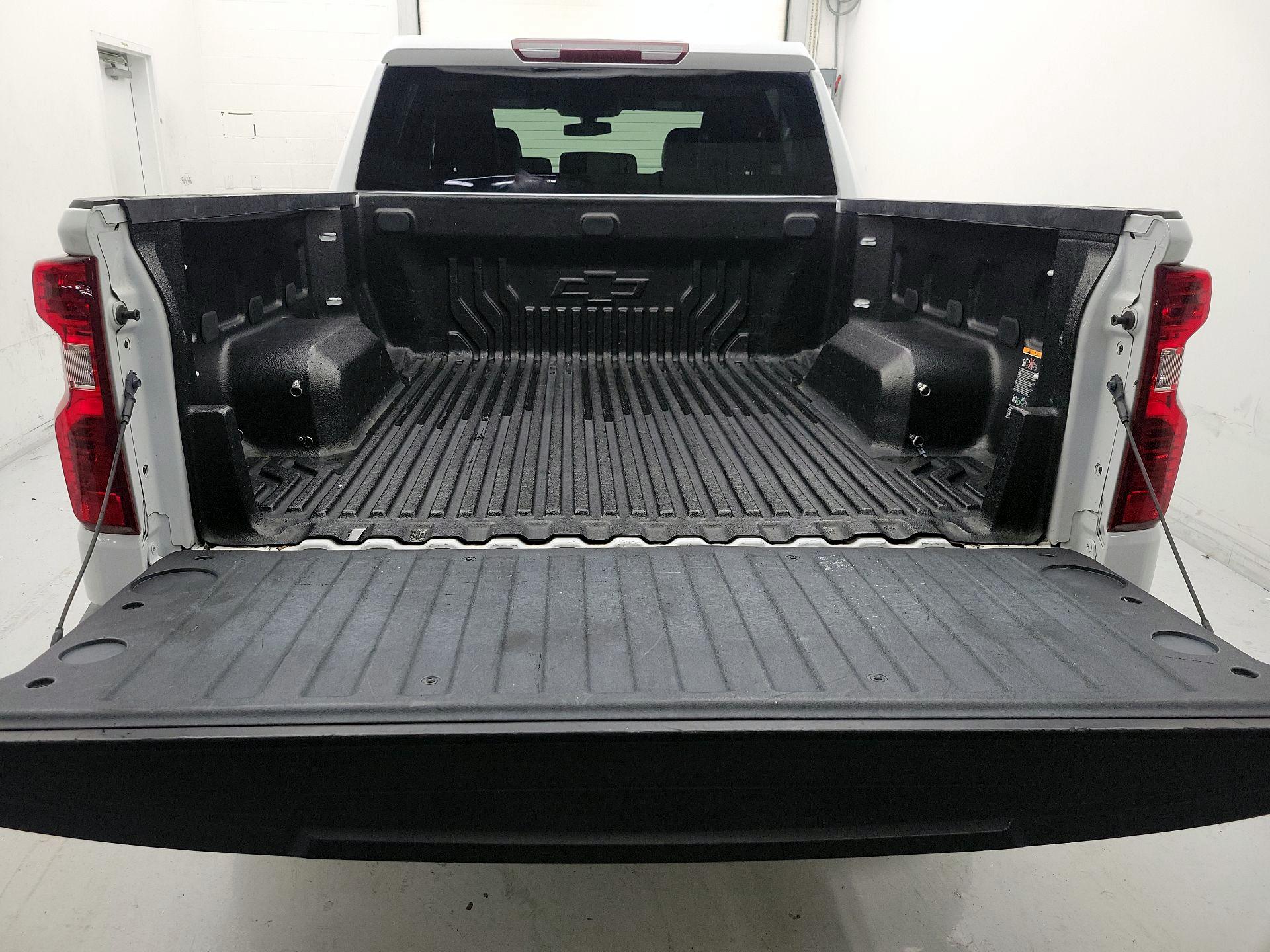 Thumbnail: 2021 Chevrolet Silverado 1500 - 20