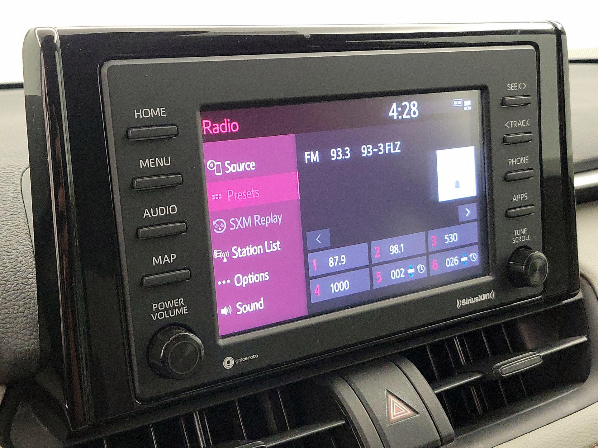 Thumbnail: 2021 Toyota RAV4 - 15