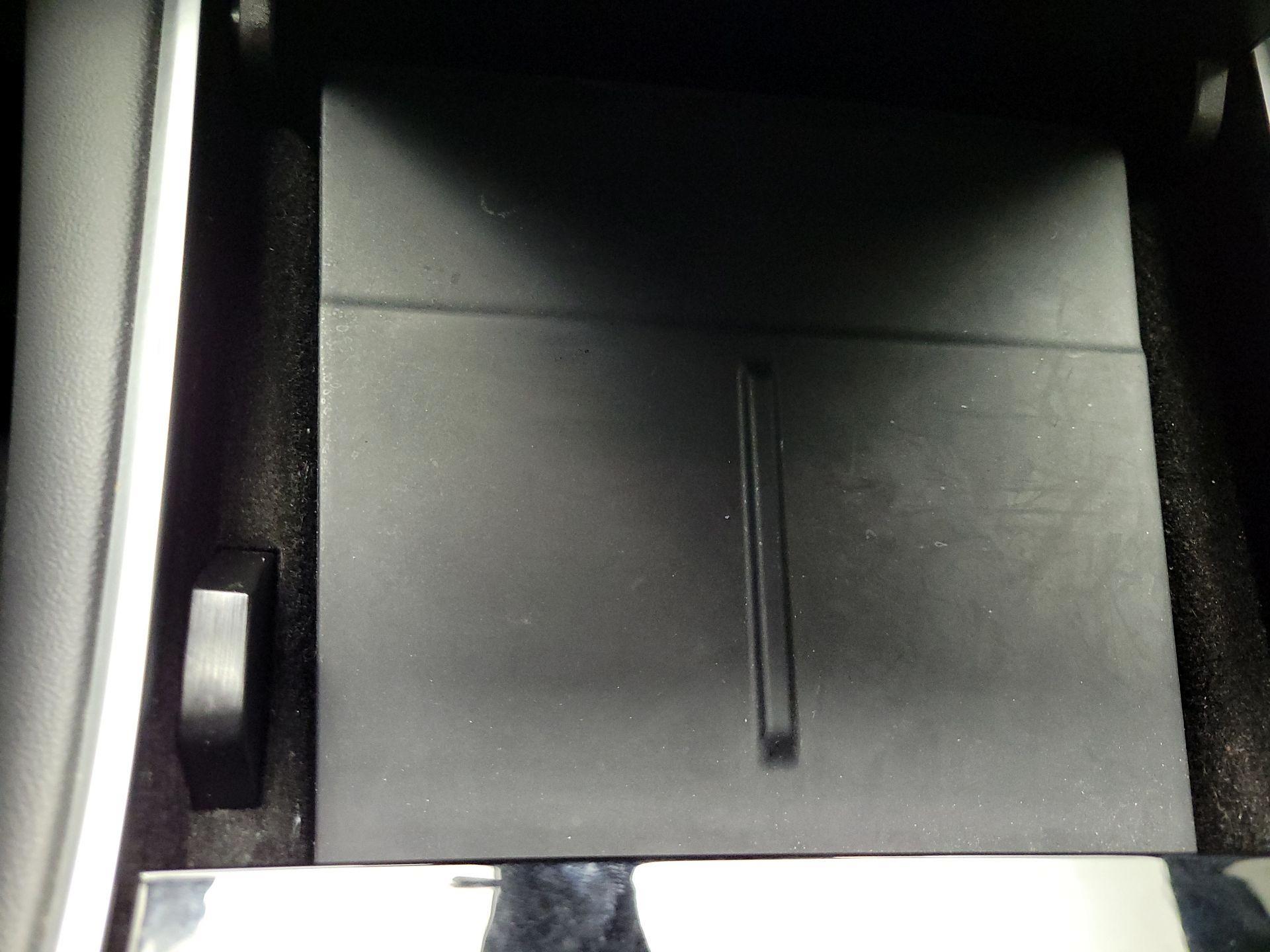 Thumbnail: 2020 Tesla Model 3 - 16