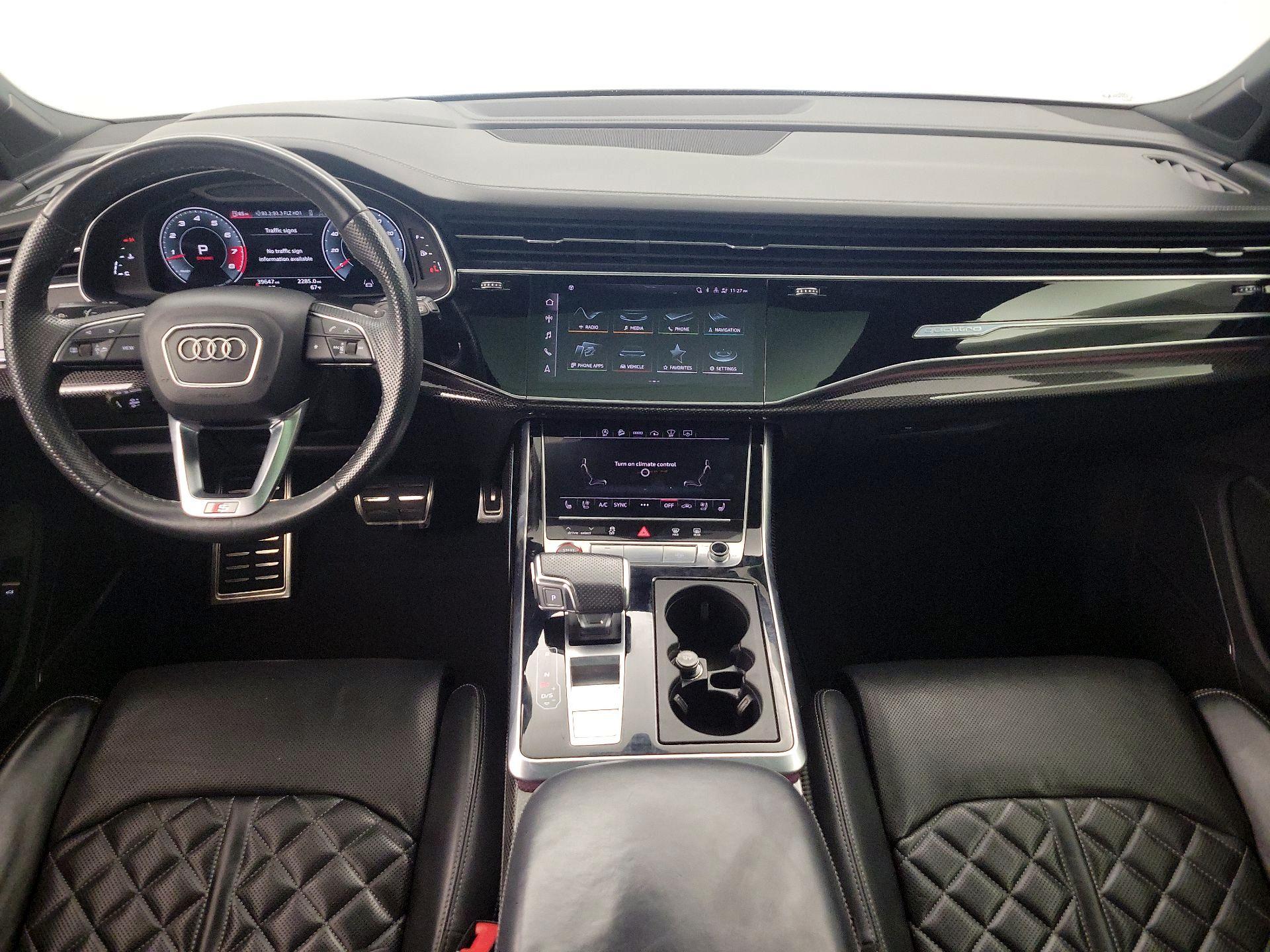 Thumbnail: 2021 Audi SQ7 - 9