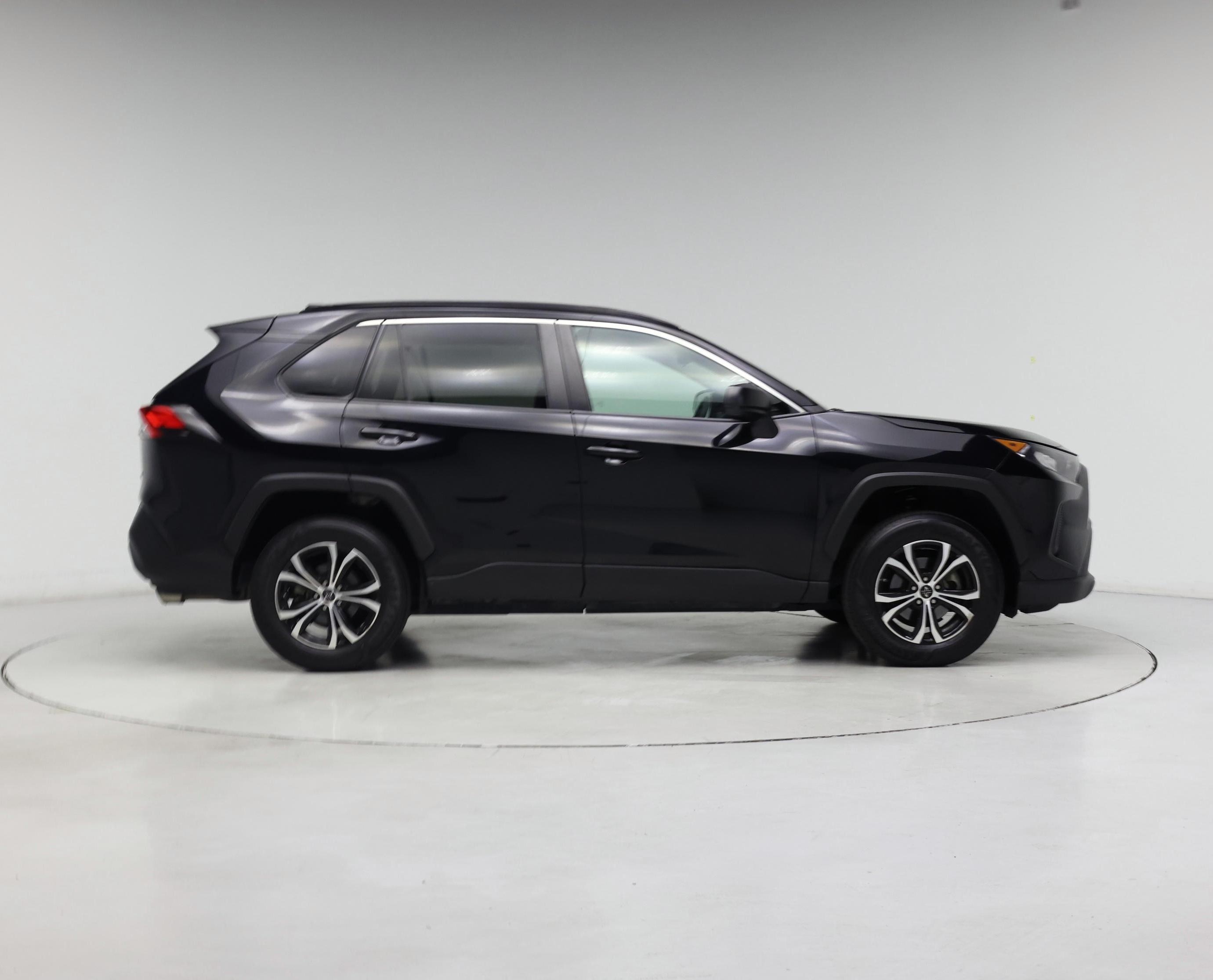 Thumbnail: 2020 Toyota RAV4 - 7