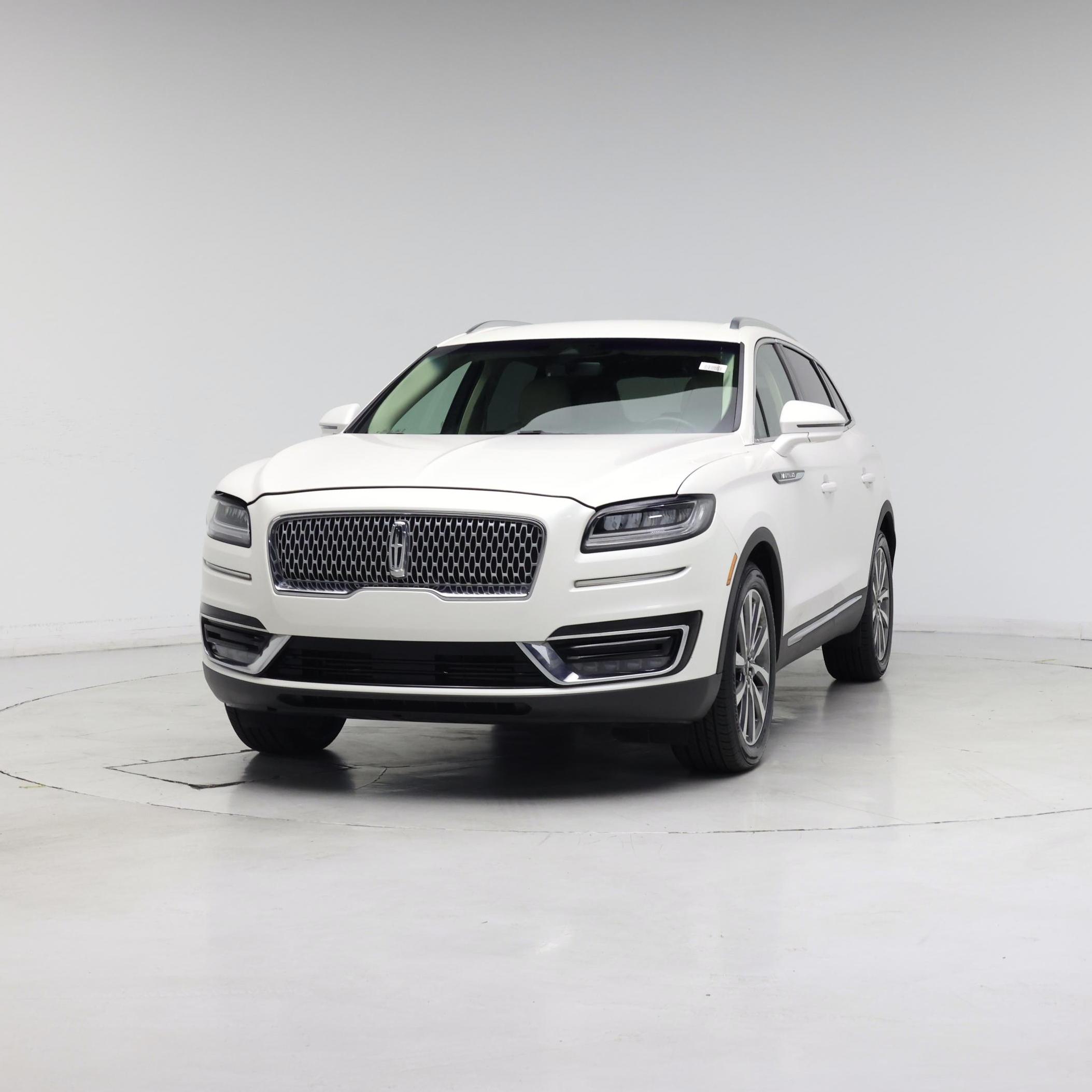 Thumbnail: 2019 Lincoln Nautilus - 5