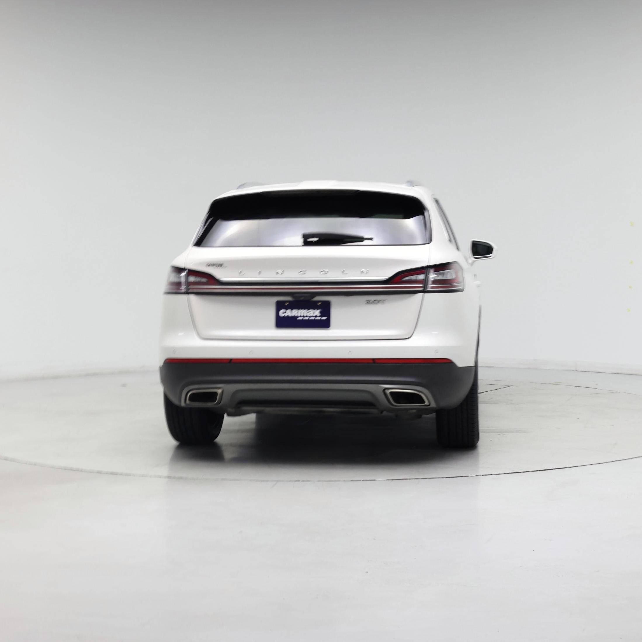 Thumbnail: 2019 Lincoln Nautilus - 6