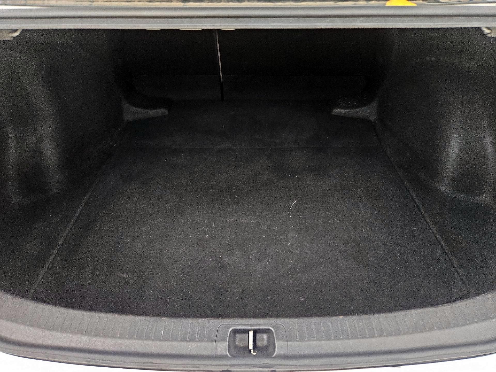 Thumbnail: 2020 Toyota Corolla - 20