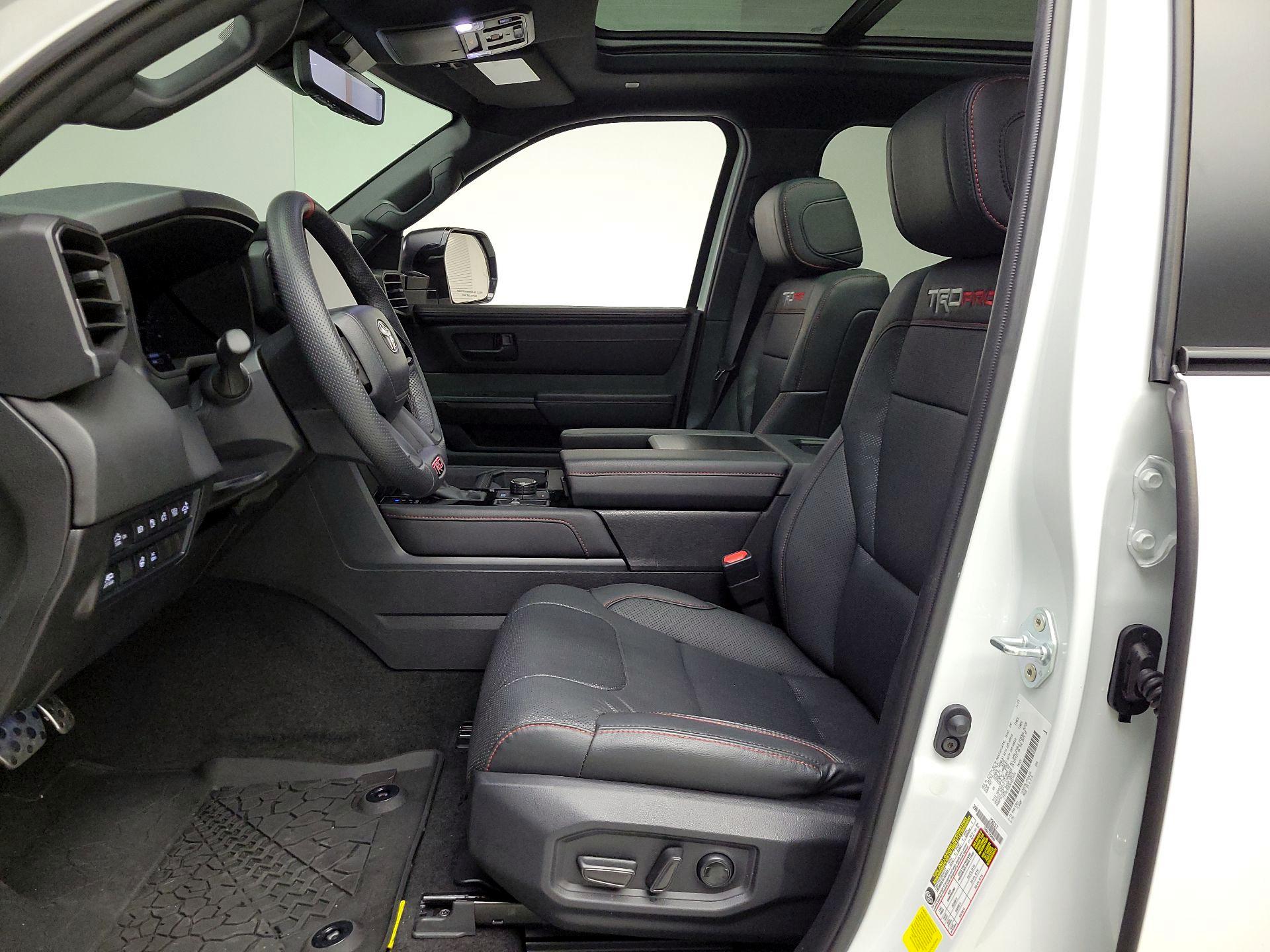 Thumbnail: 2024 Toyota Tundra - 9