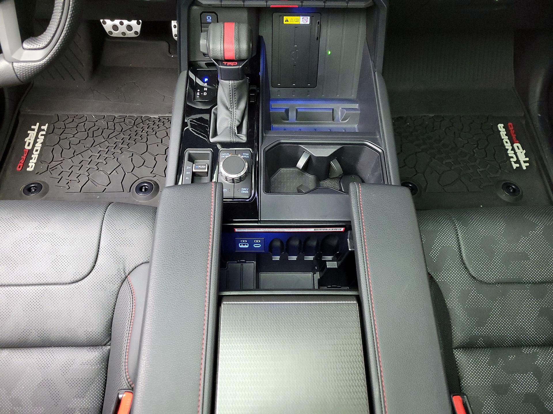 Thumbnail: 2024 Toyota Tundra - 16