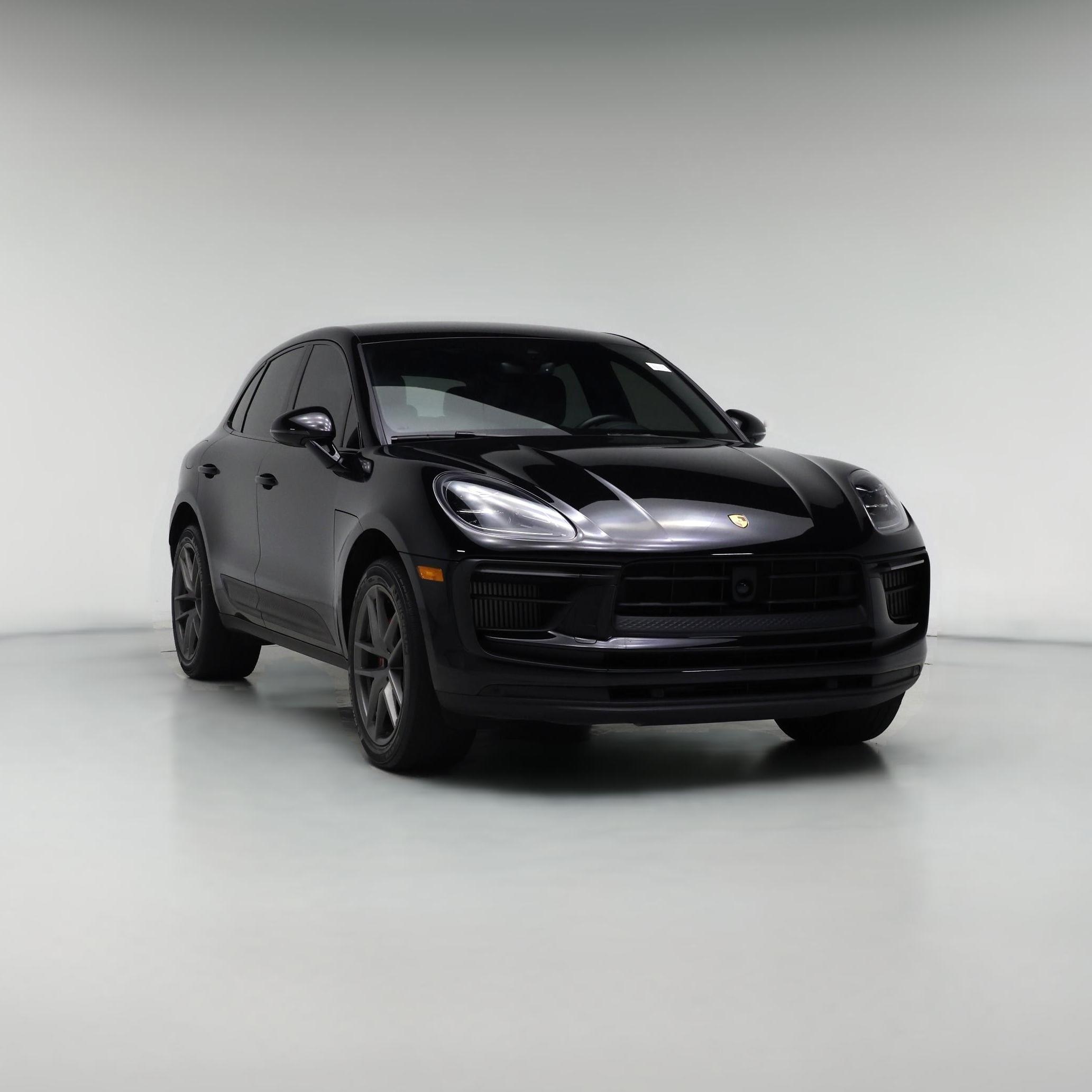 Thumbnail: 2023 Porsche Macan - 1