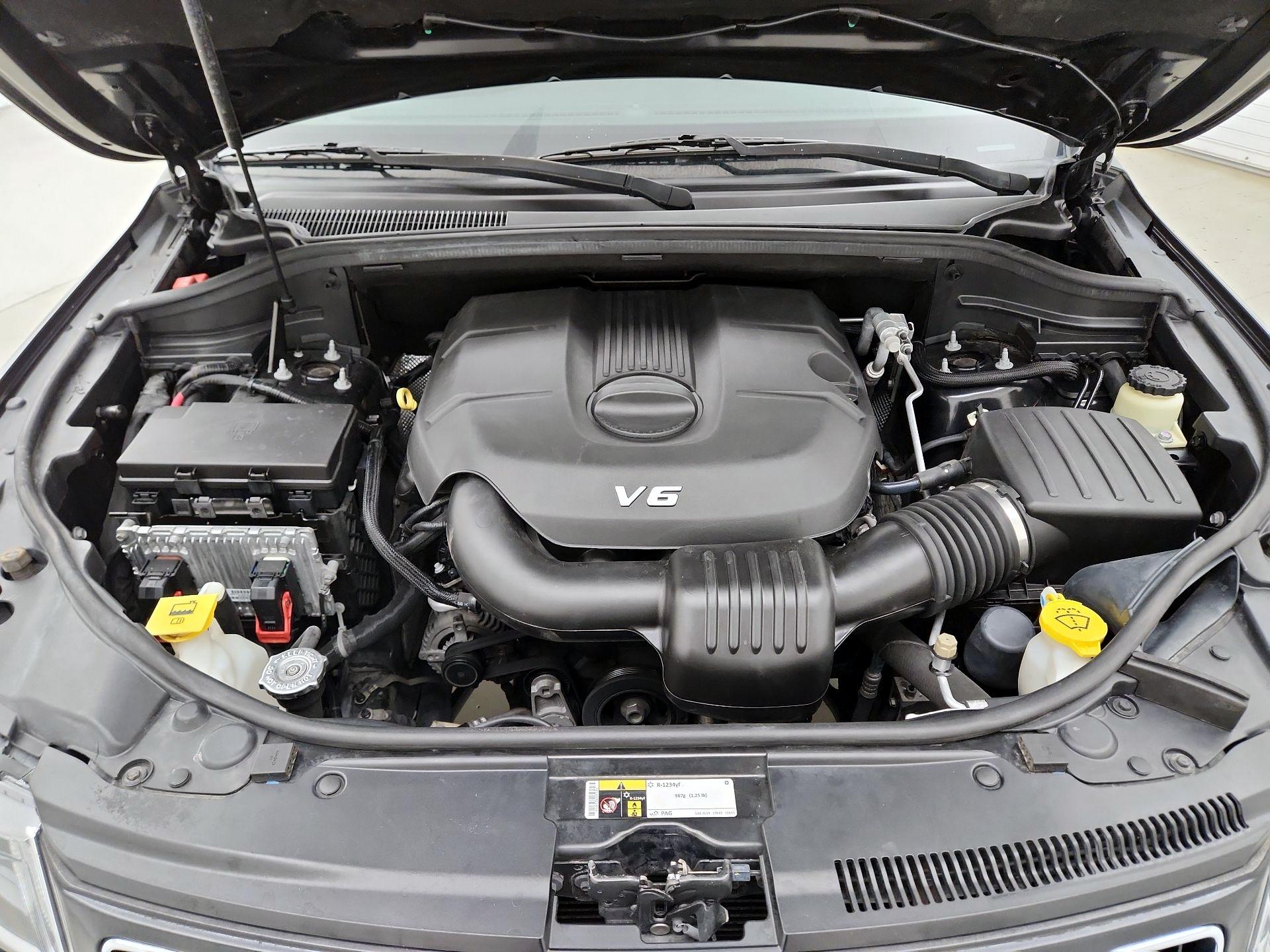 Thumbnail: 2015 Jeep Grand Cherokee - 20