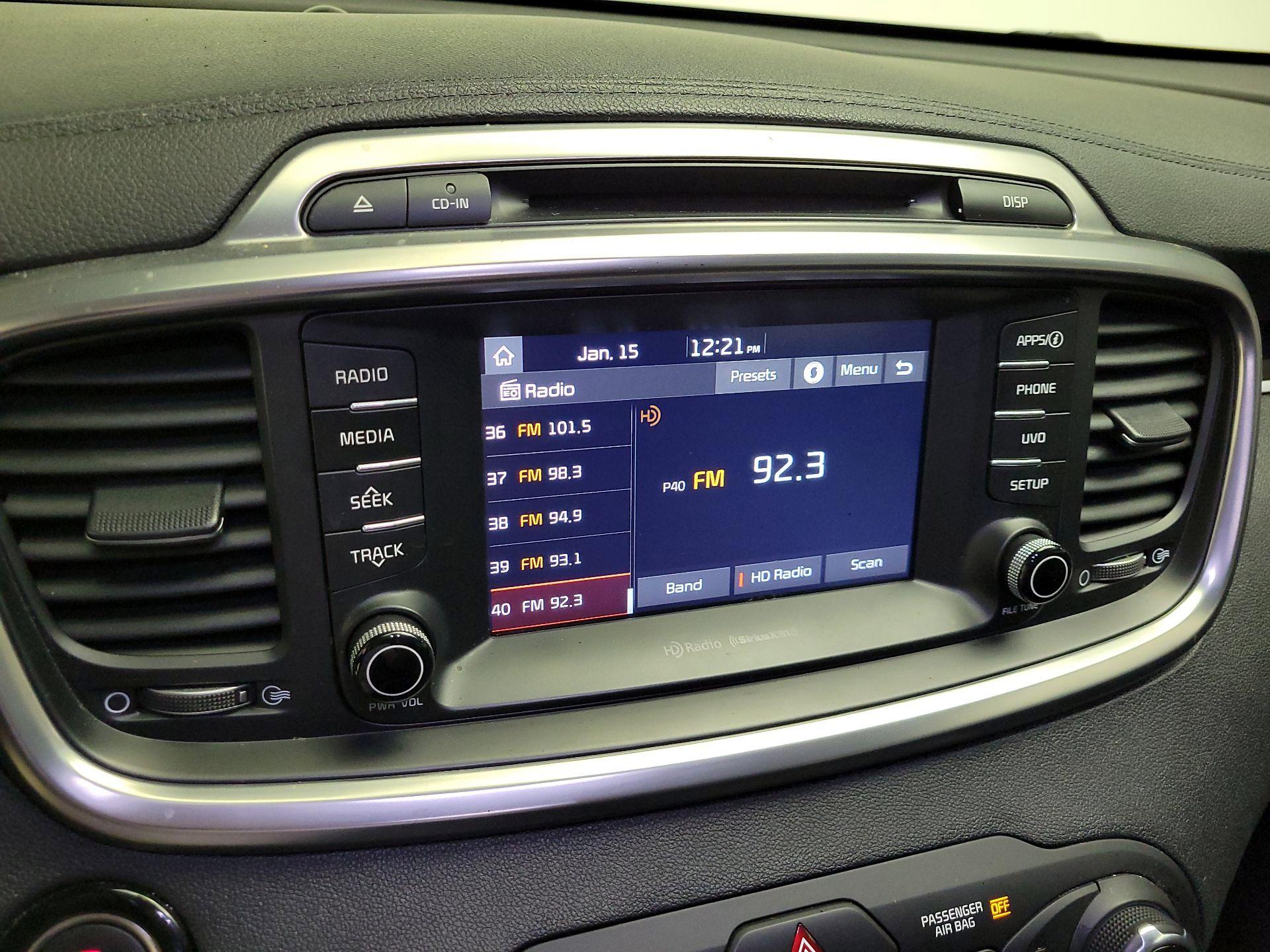 Thumbnail: 2018 Kia Sorento - 16