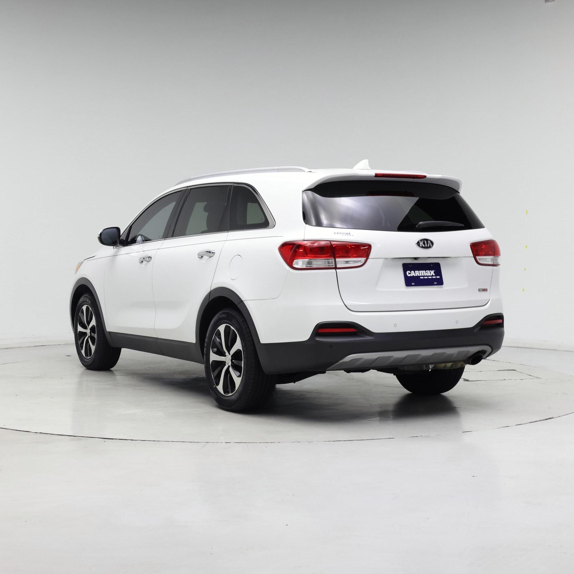 Thumbnail: 2018 Kia Sorento - 2