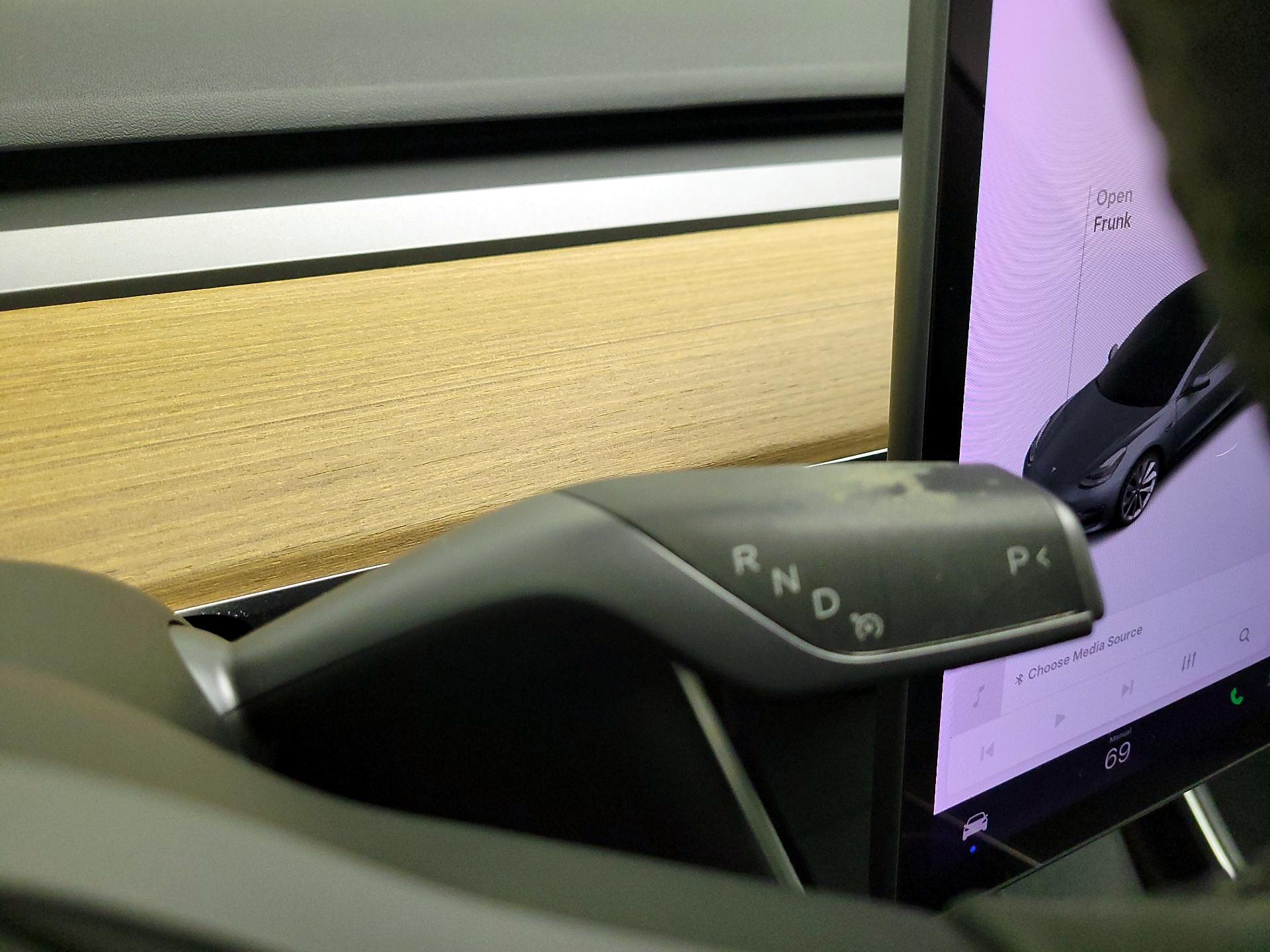 Thumbnail: 2020 Tesla Model 3 - 17