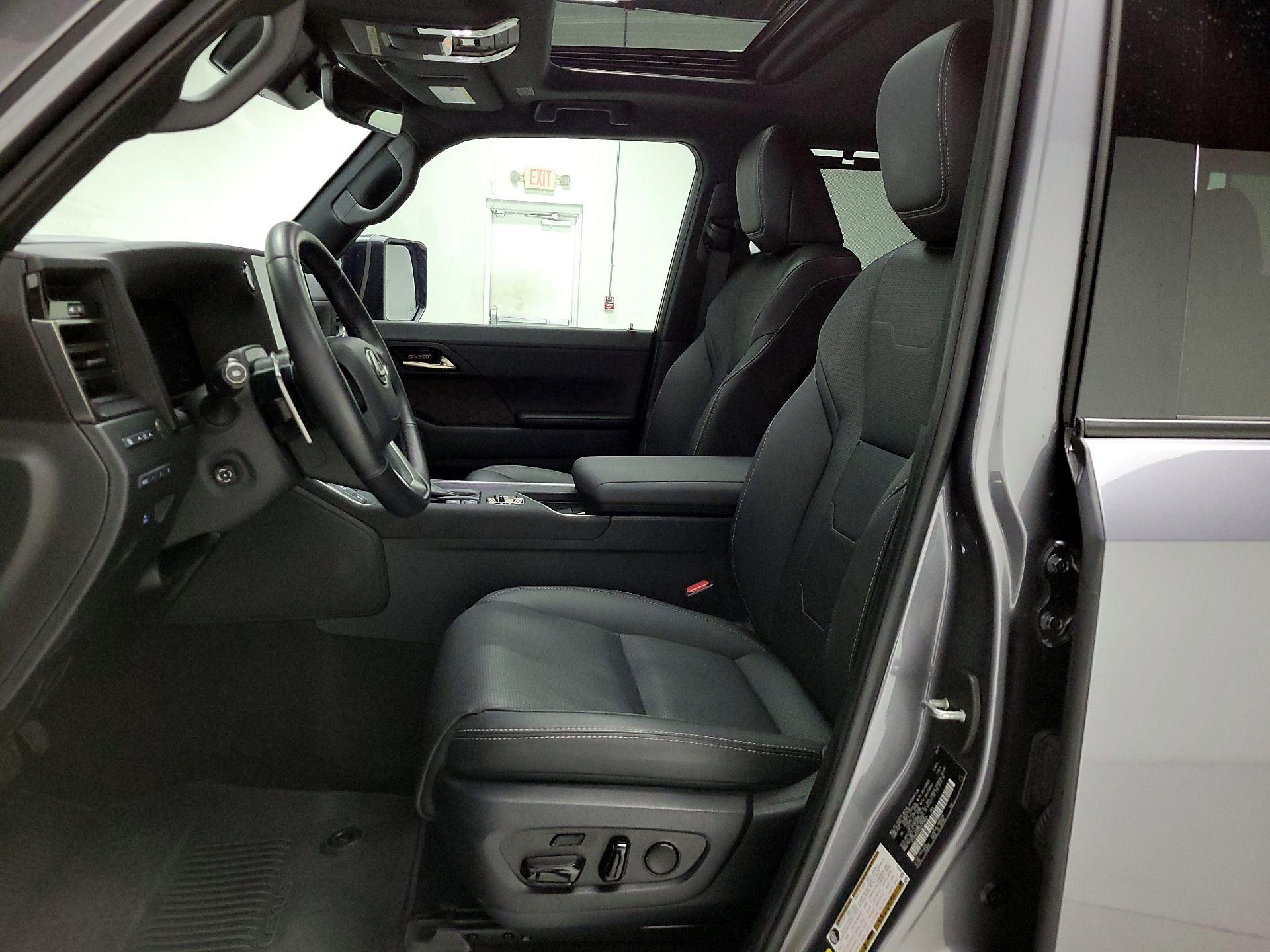 Thumbnail: 2024 Lexus GX - 11