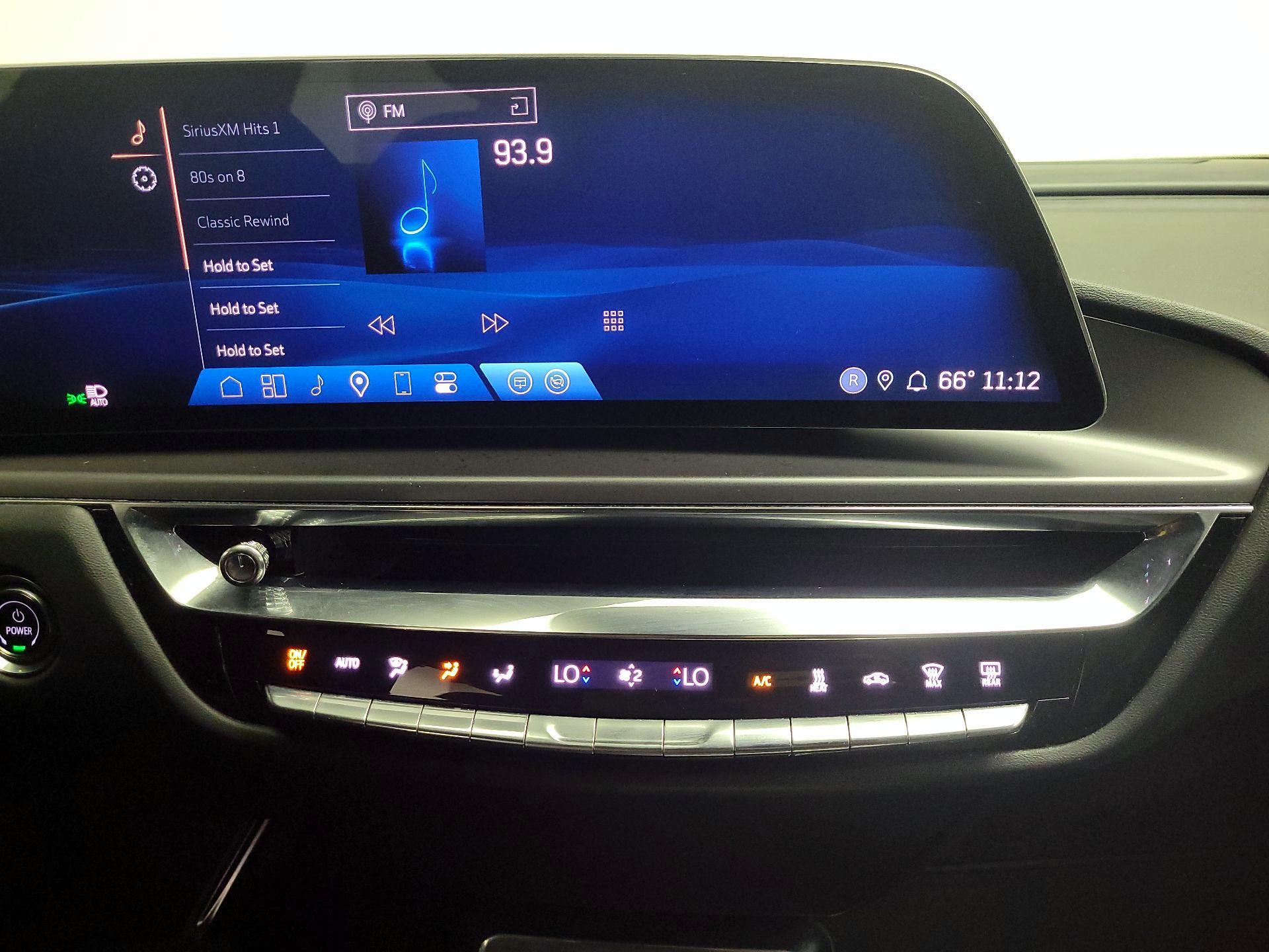 Thumbnail: 2024 Cadillac Lyriq - 16