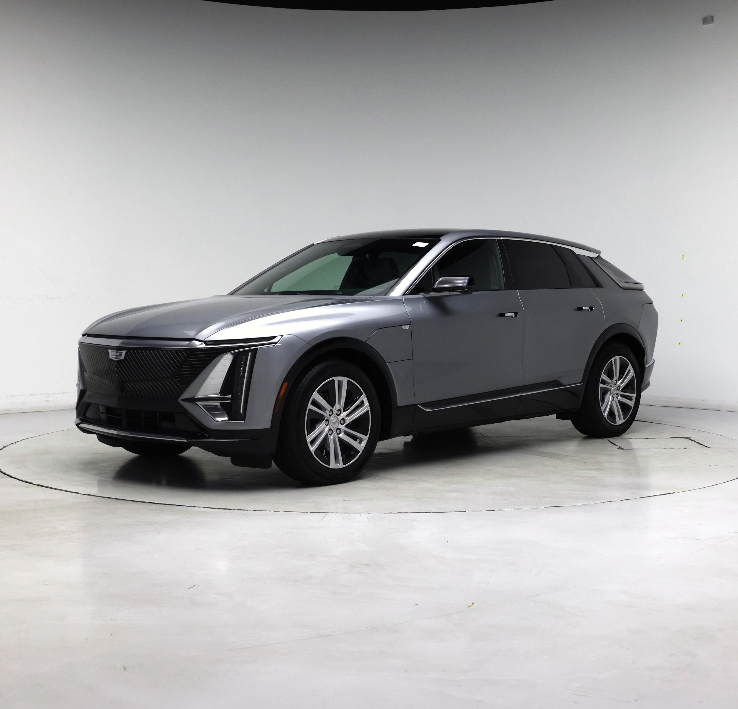 Thumbnail: 2024 Cadillac Lyriq - 4