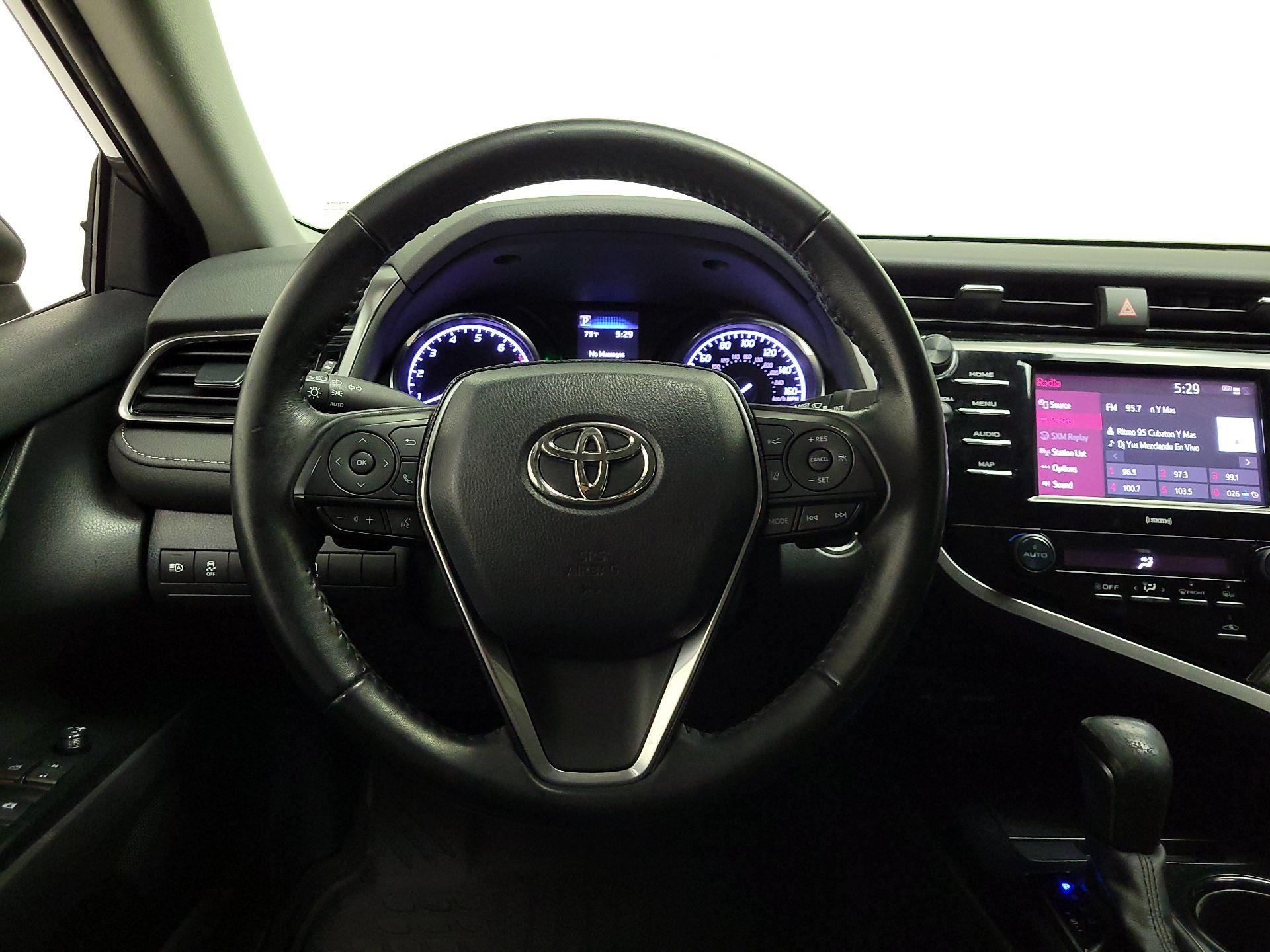 Thumbnail: 2020 Toyota Camry - 10