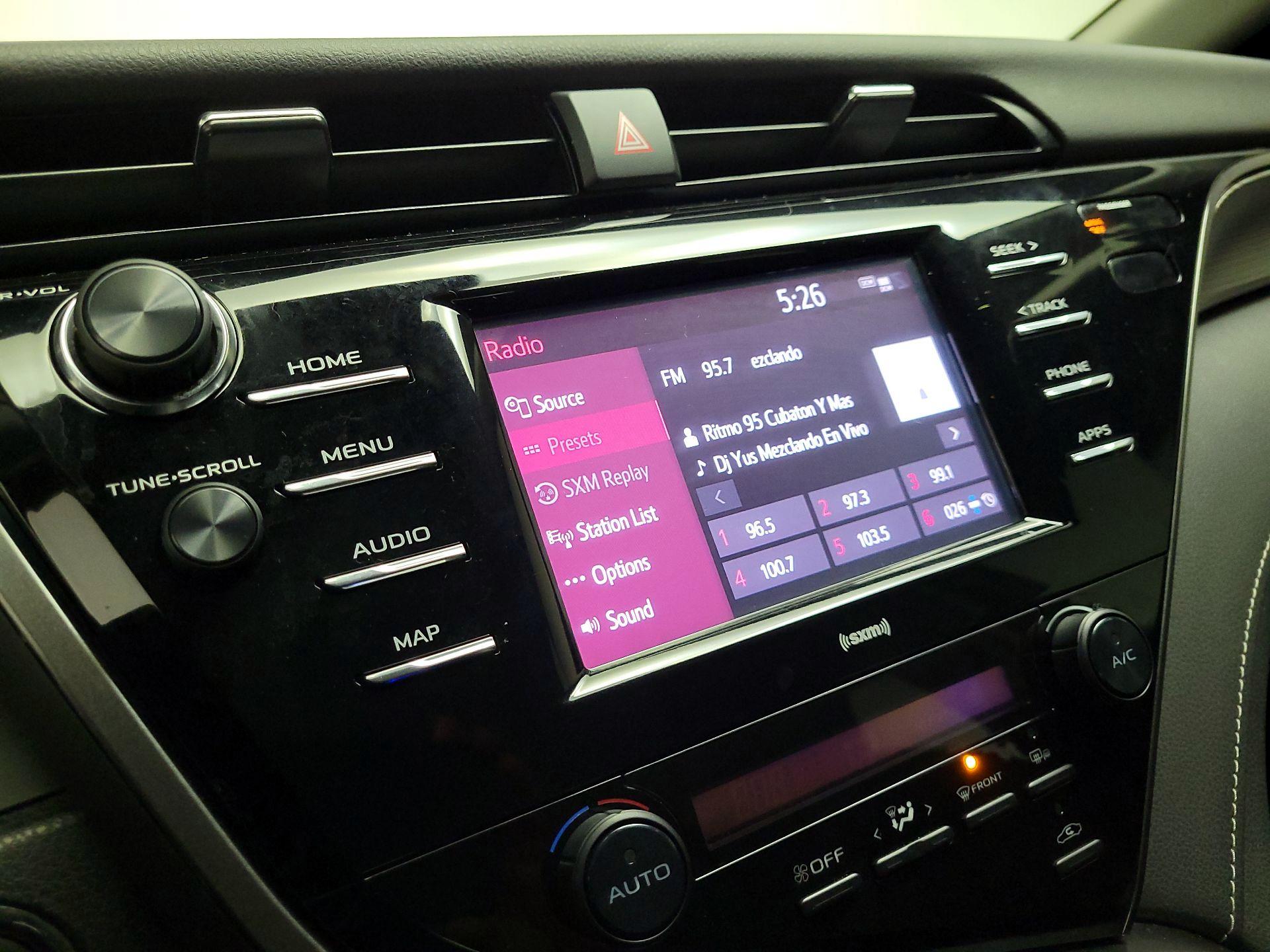 Thumbnail: 2020 Toyota Camry - 15