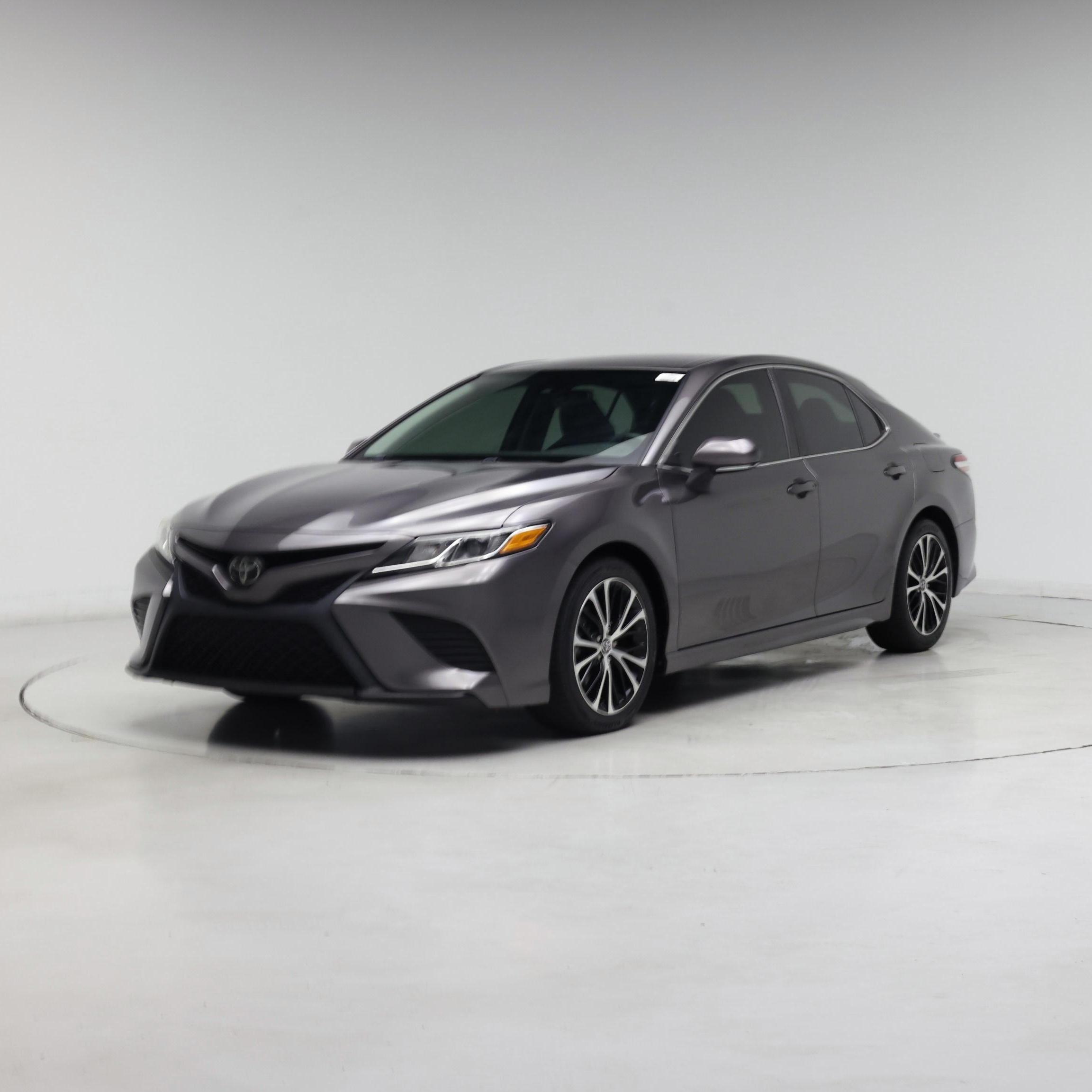 Thumbnail: 2020 Toyota Camry - 4