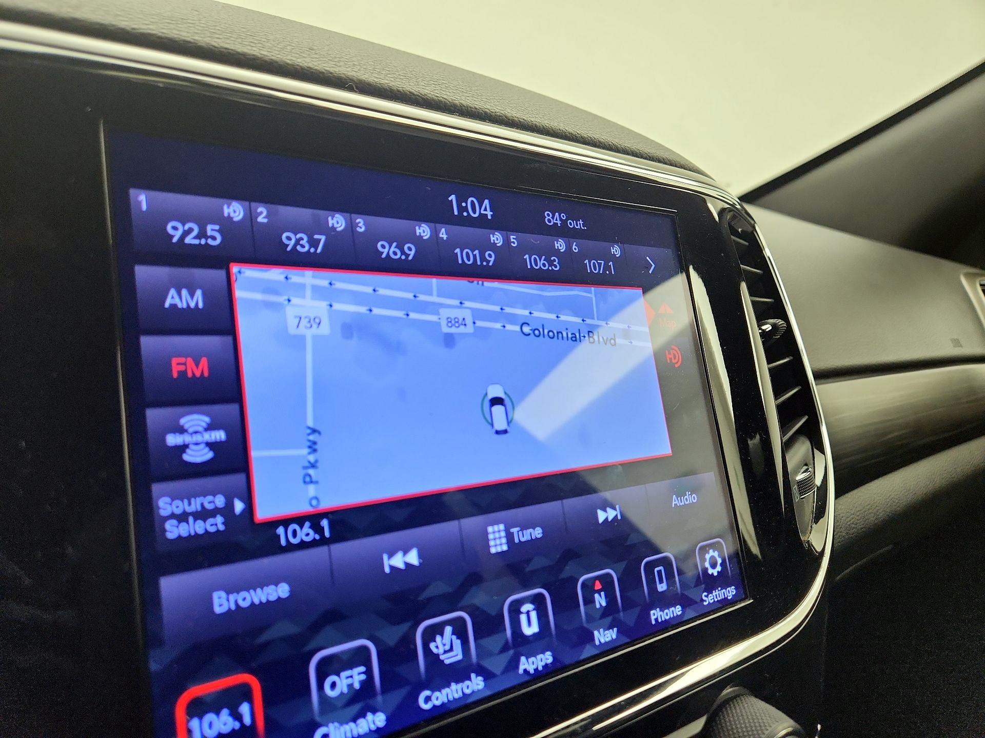 Thumbnail: 2021 Jeep Grand Cherokee - 14