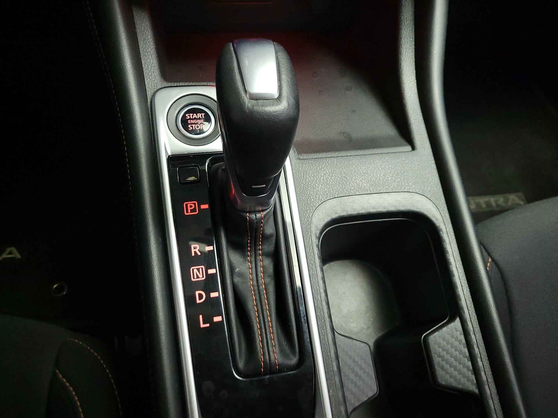 Thumbnail: 2022 Nissan Sentra - 17