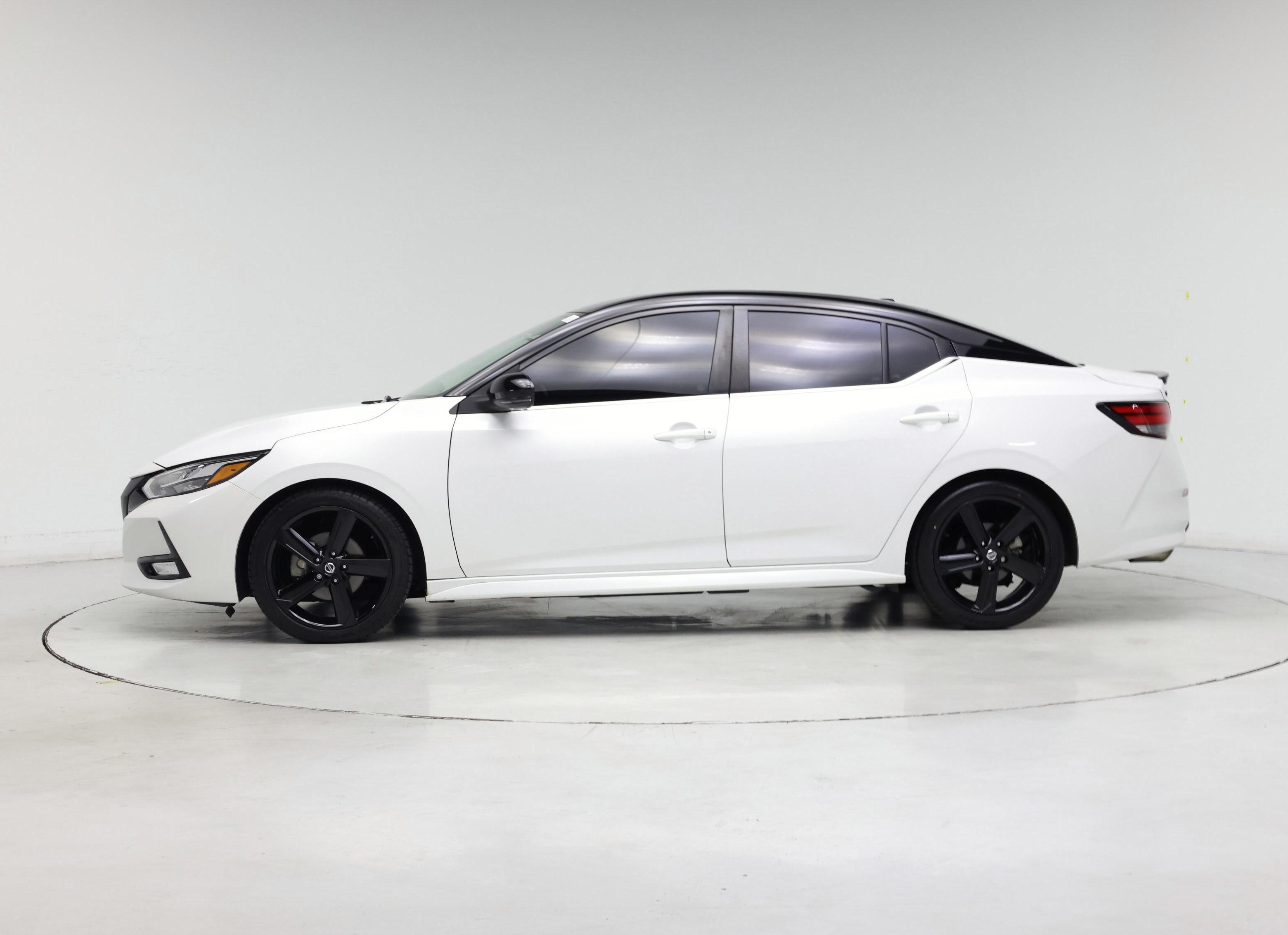 Thumbnail: 2022 Nissan Sentra - 3