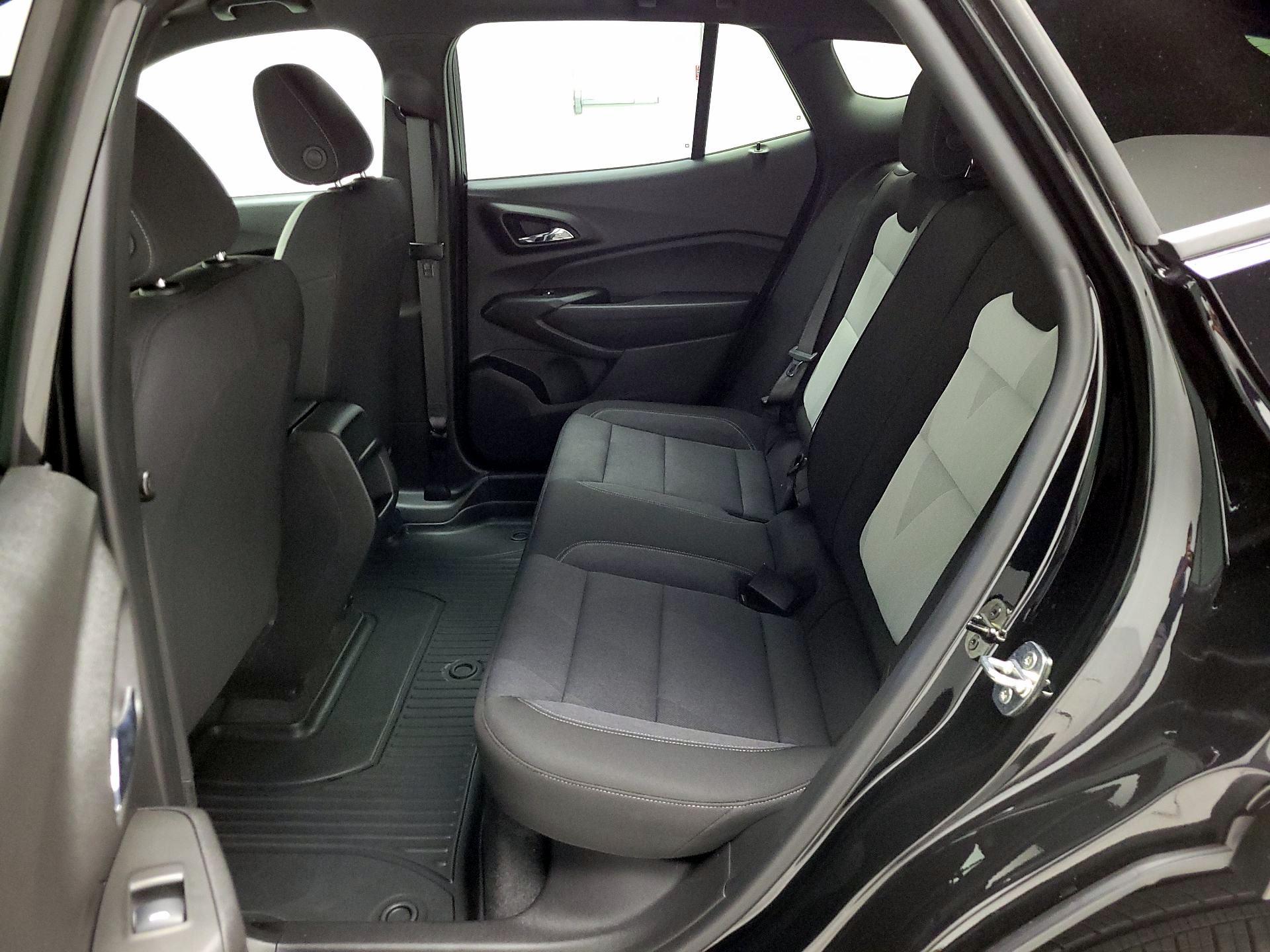 Thumbnail: 2024 Chevrolet Trax - 19