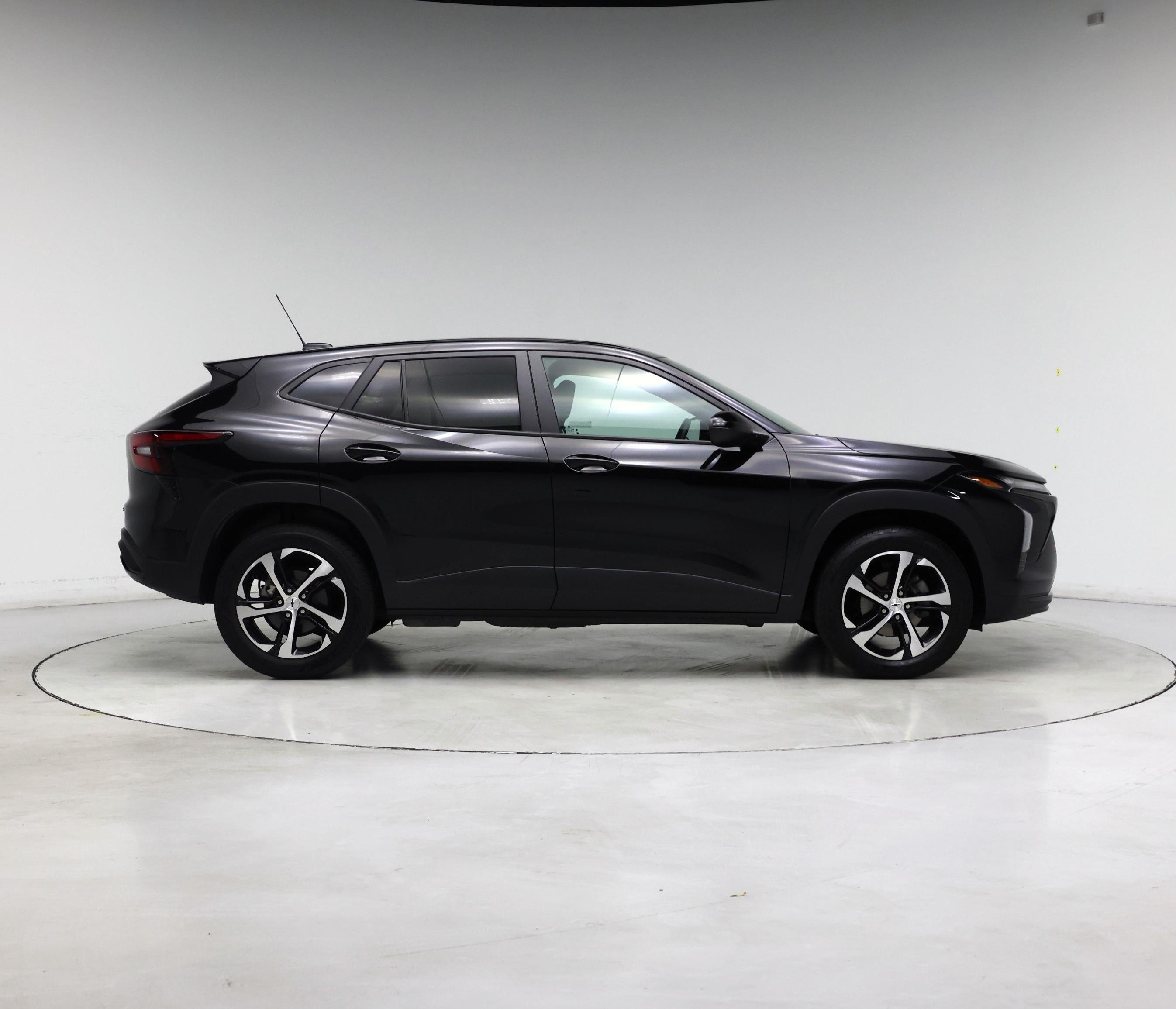 Thumbnail: 2024 Chevrolet Trax - 7