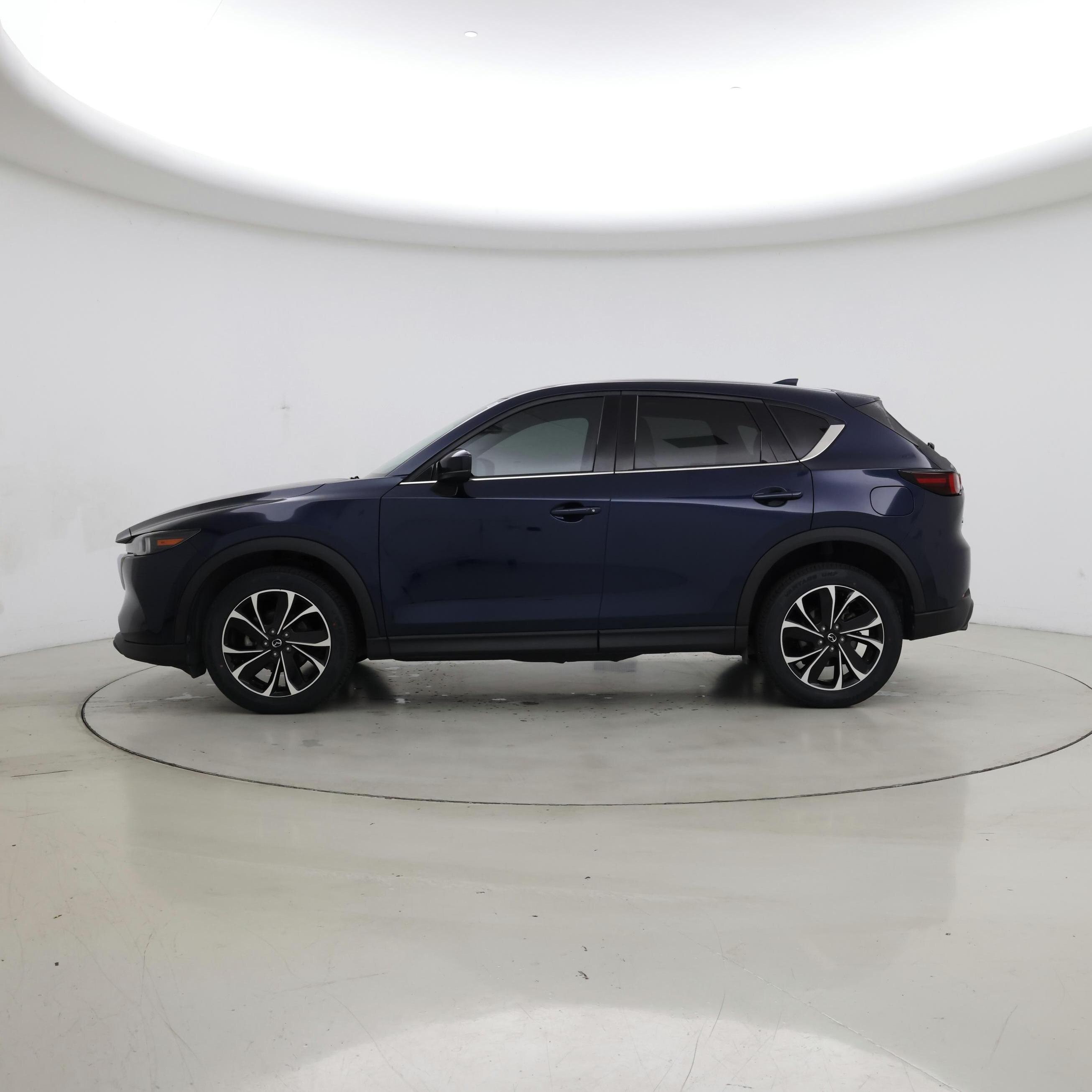 Thumbnail: 2023 Mazda CX-5 - 3