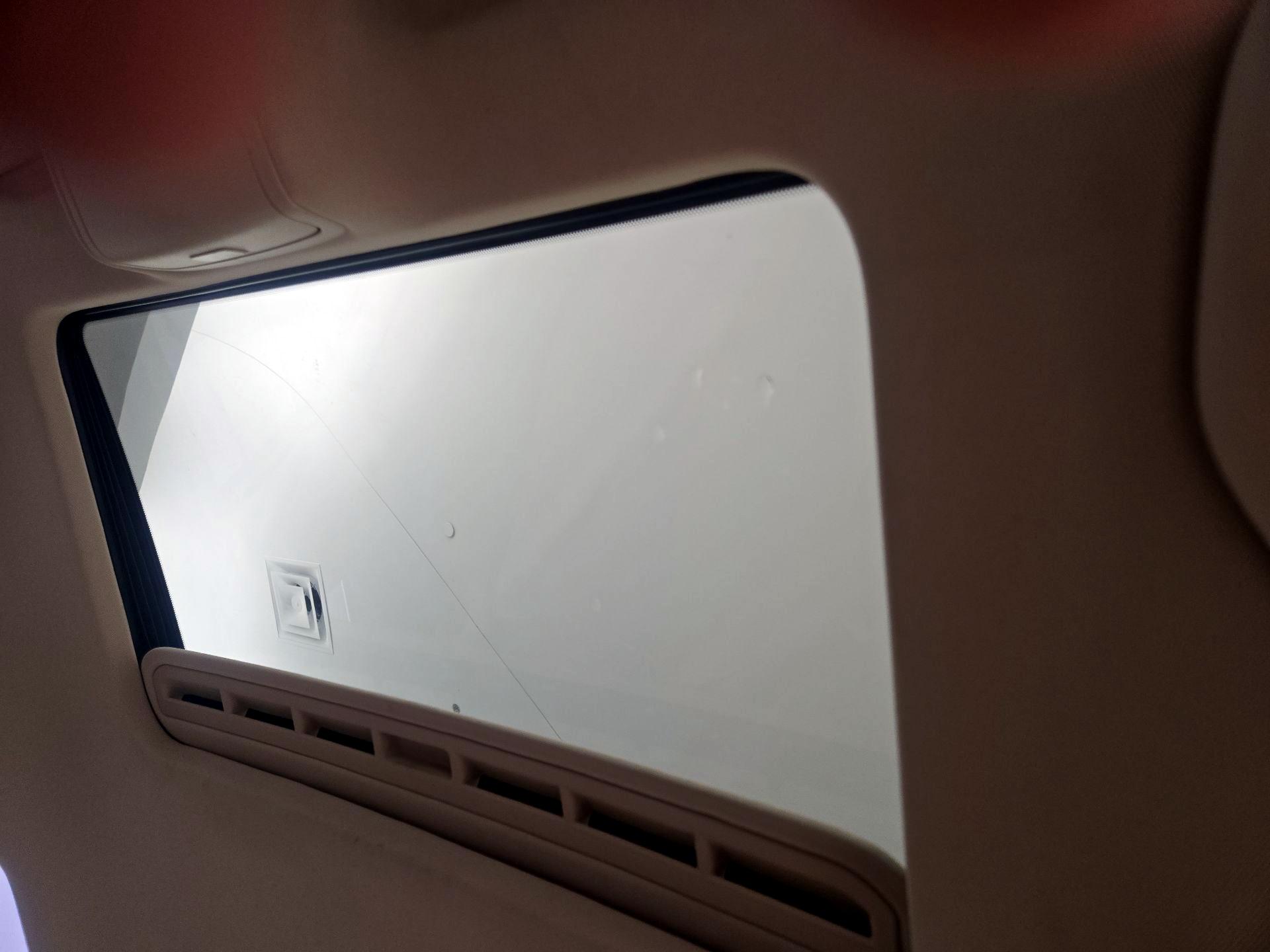 Thumbnail: 2017 Volkswagen Jetta - 19