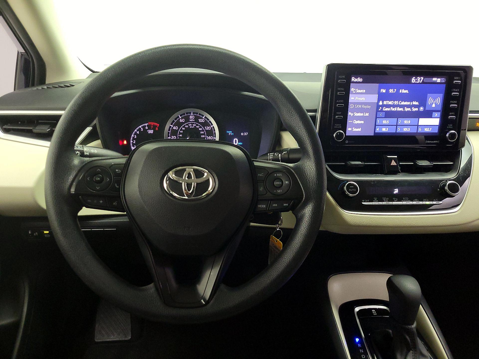 Thumbnail: 2021 Toyota Corolla - 10