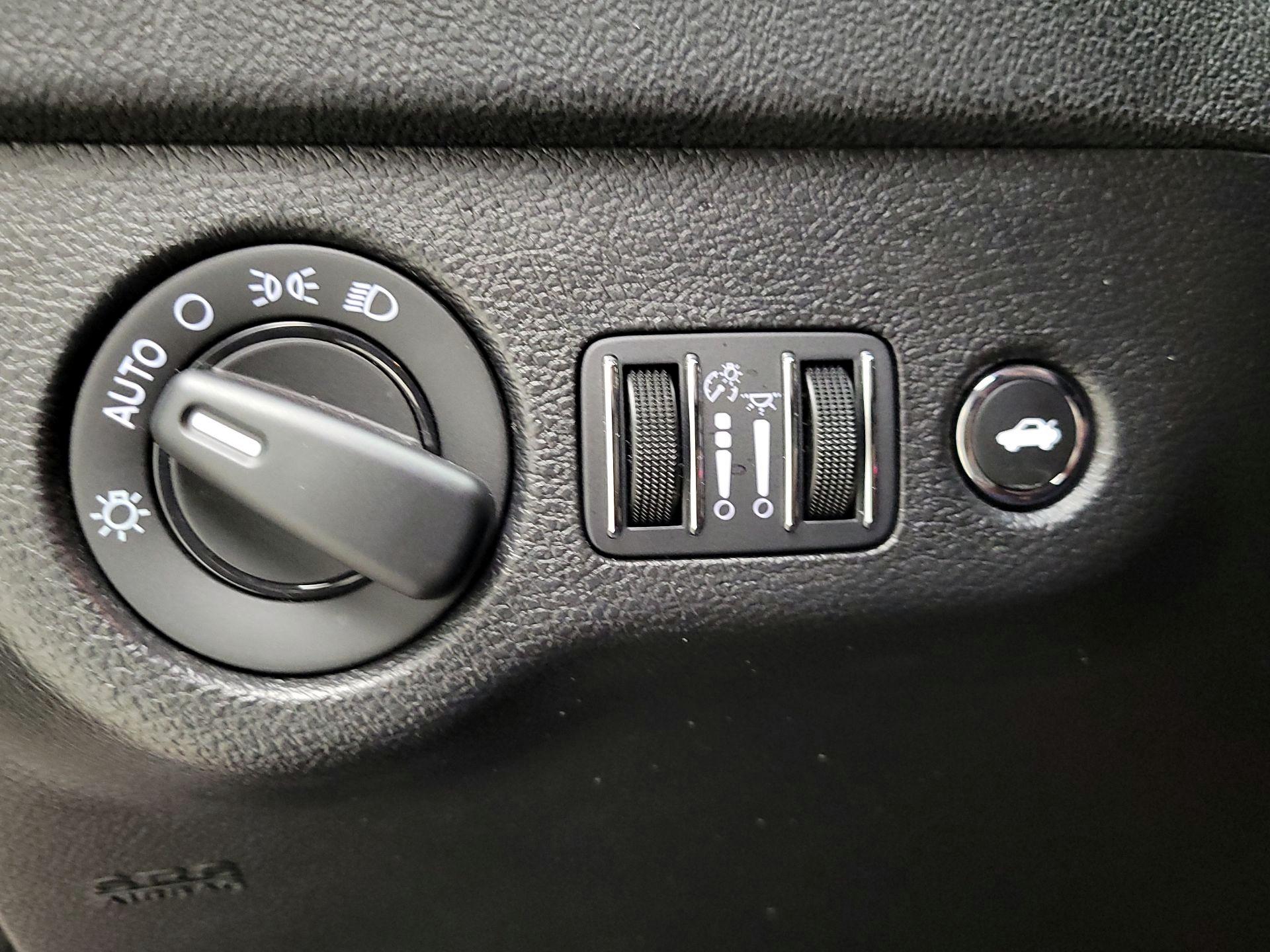 Thumbnail: 2023 Dodge Charger - 11