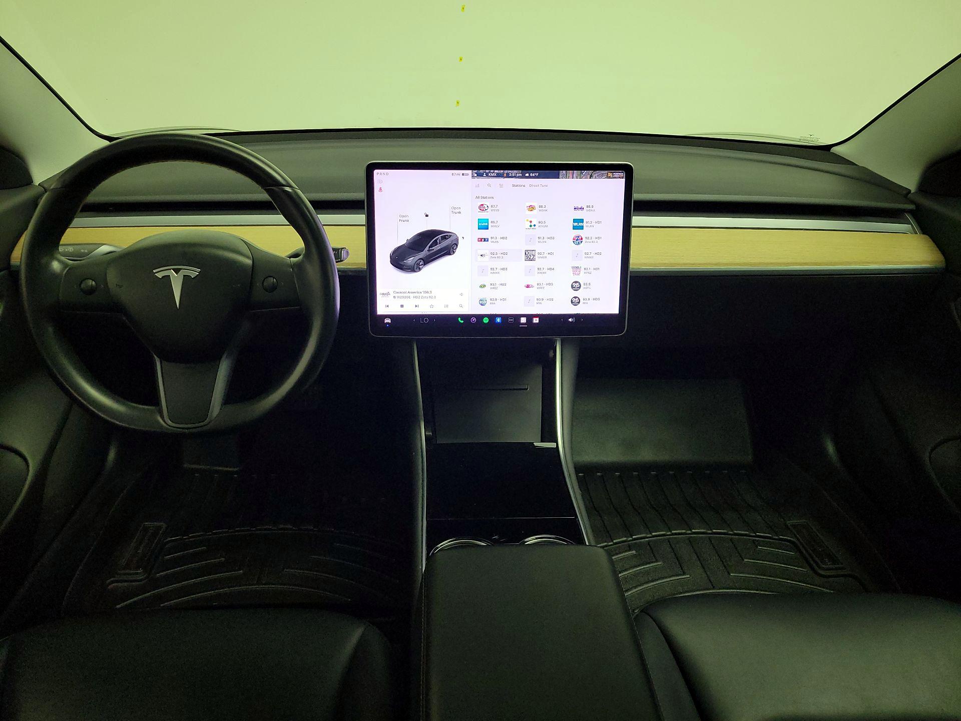 Thumbnail: 2019 Tesla Model 3 - 9