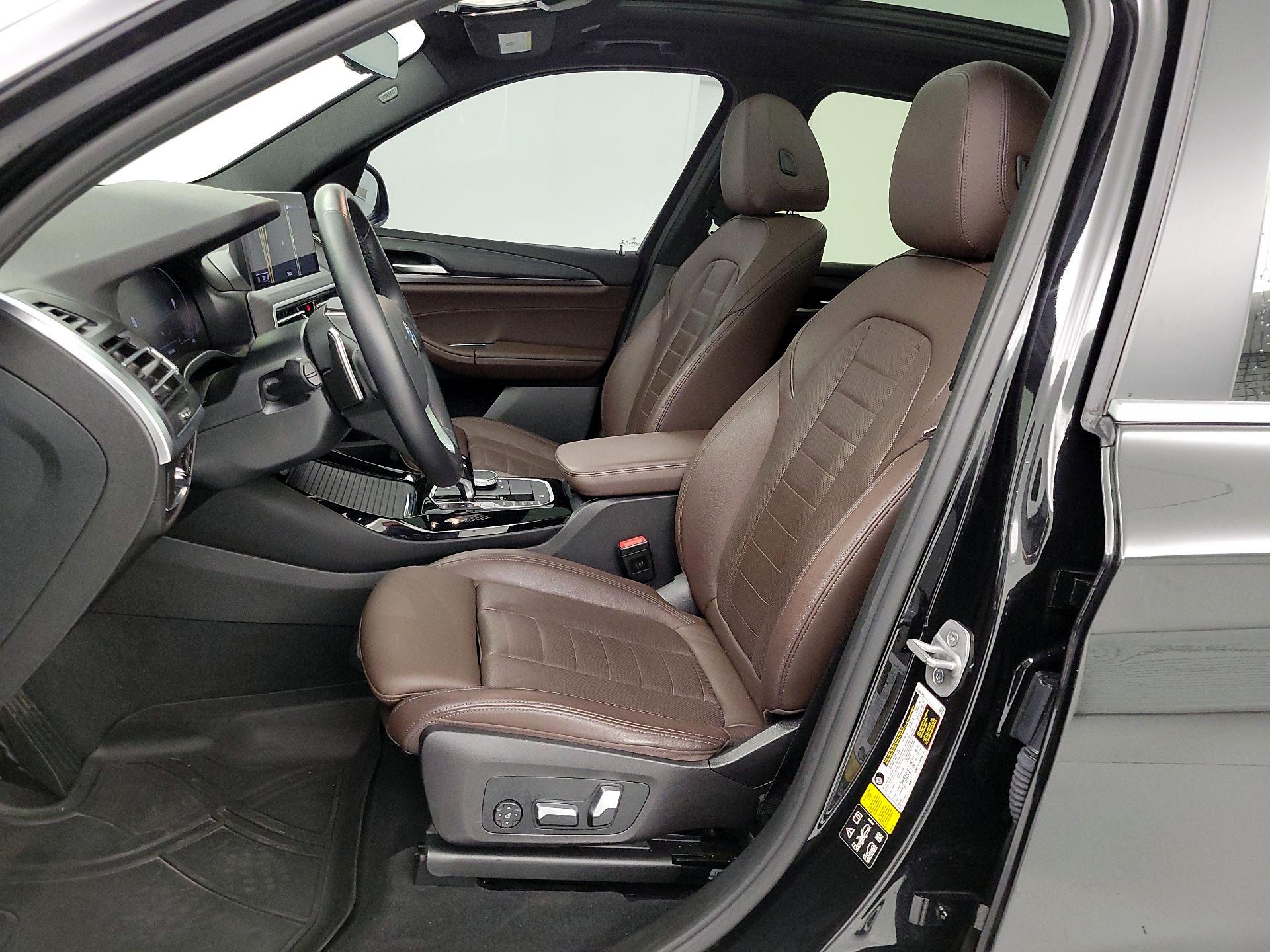 Thumbnail: 2022 BMW X3 - 11