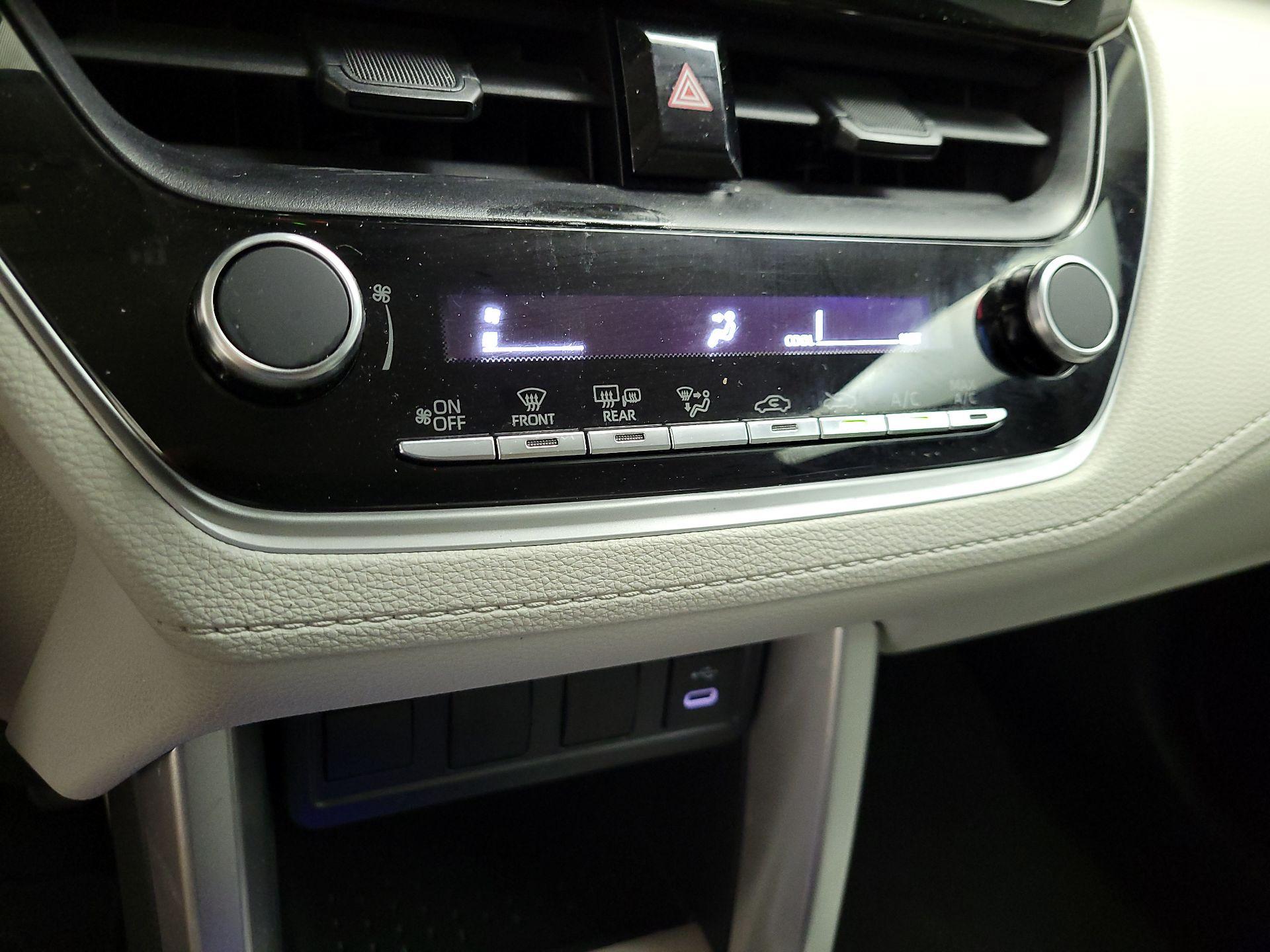 Thumbnail: 2023 Toyota Corolla Cross - 17