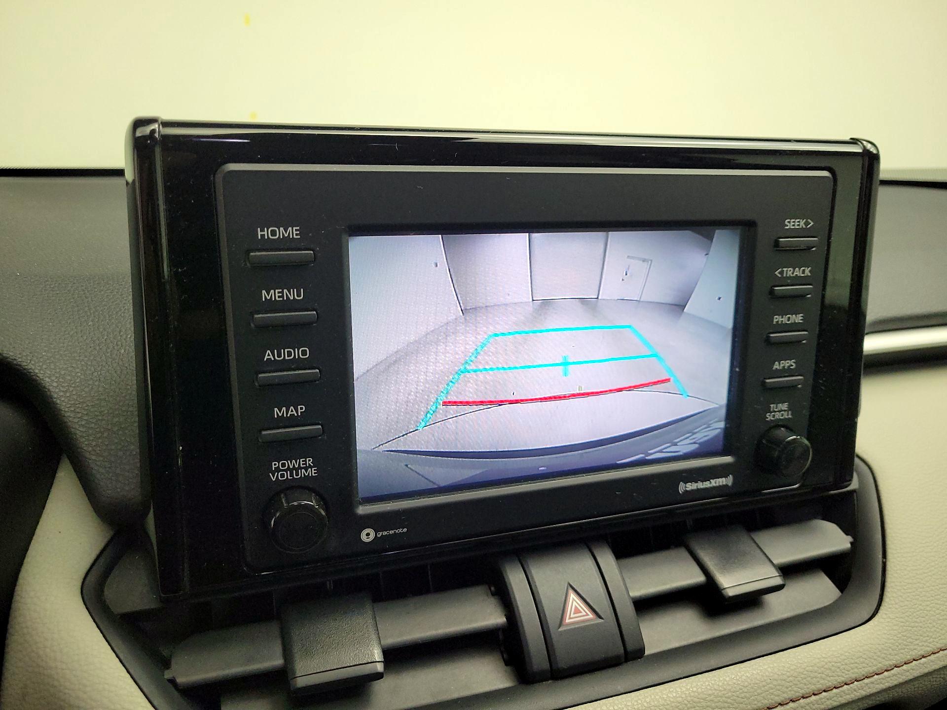 Thumbnail: 2021 Toyota RAV4 - 14