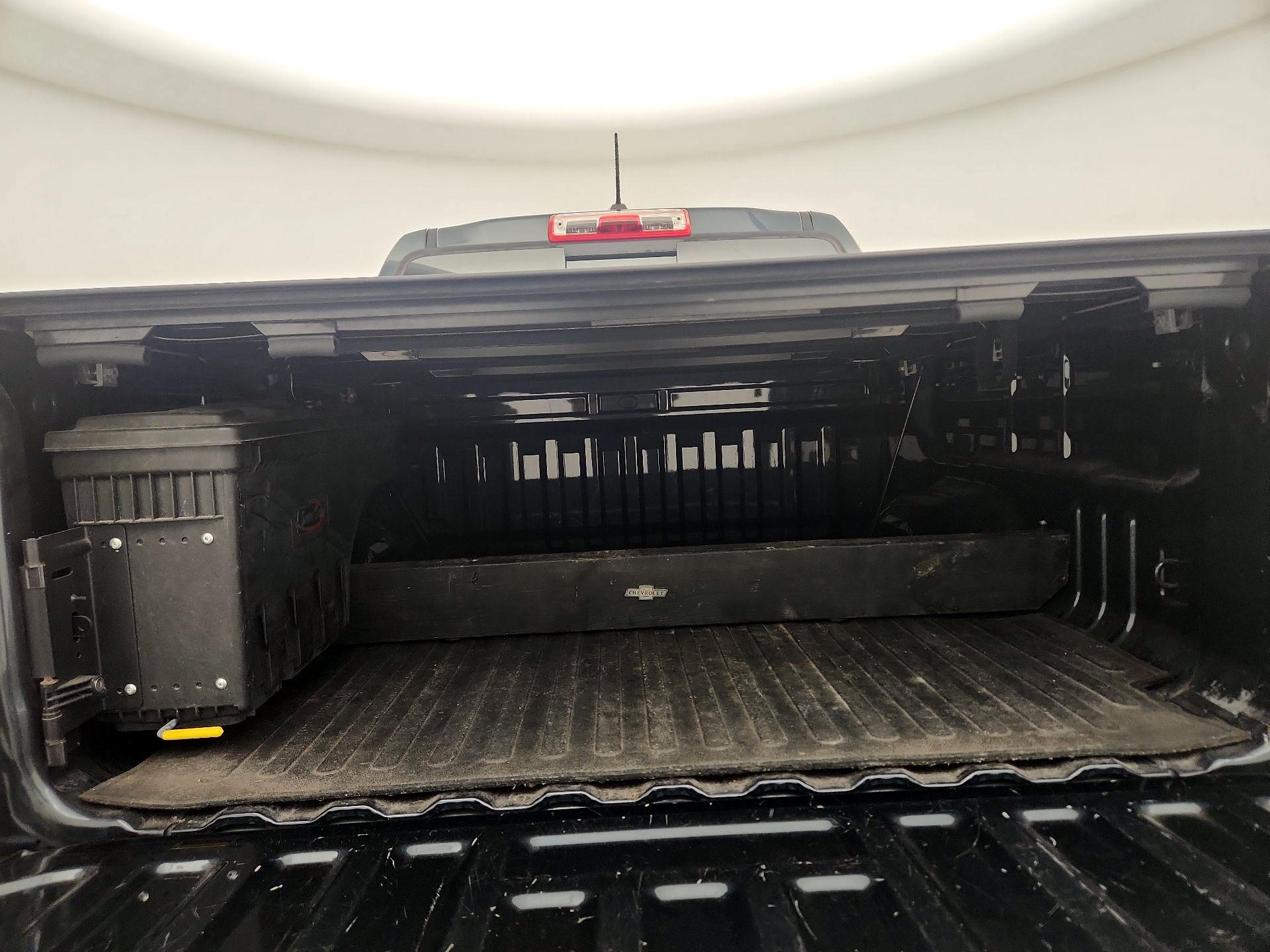 Thumbnail: 2018 Chevrolet Colorado - 20