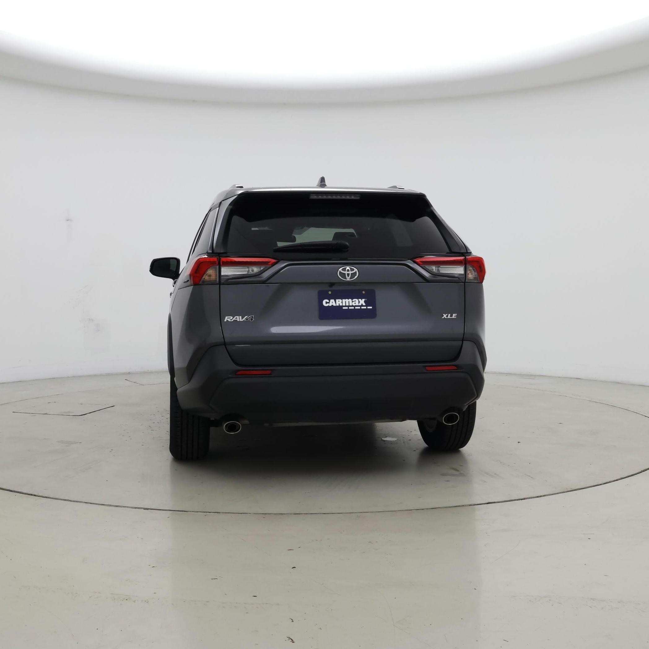 Thumbnail: 2021 Toyota RAV4 - 6