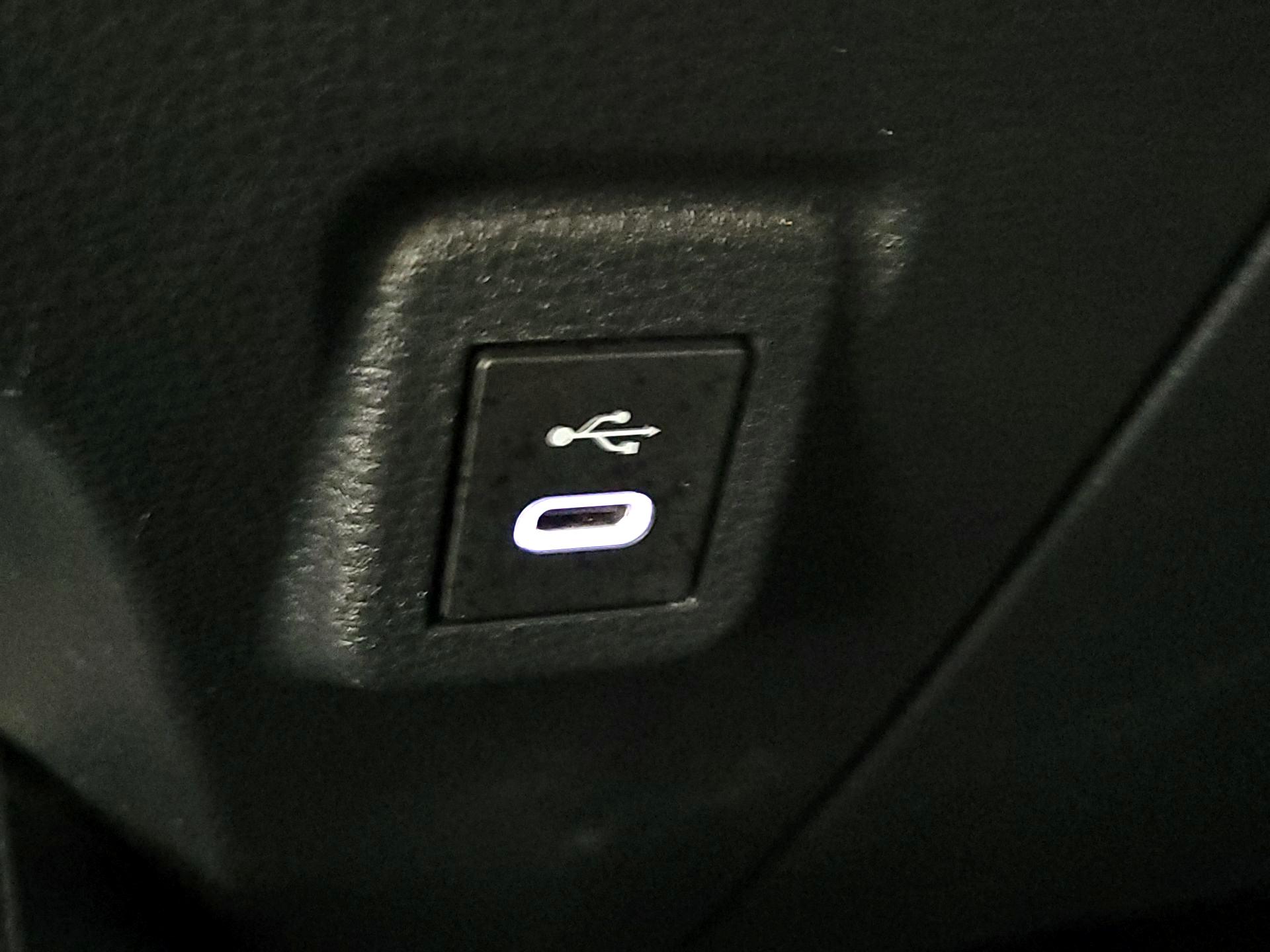 Thumbnail: 2024 Toyota Corolla - 19