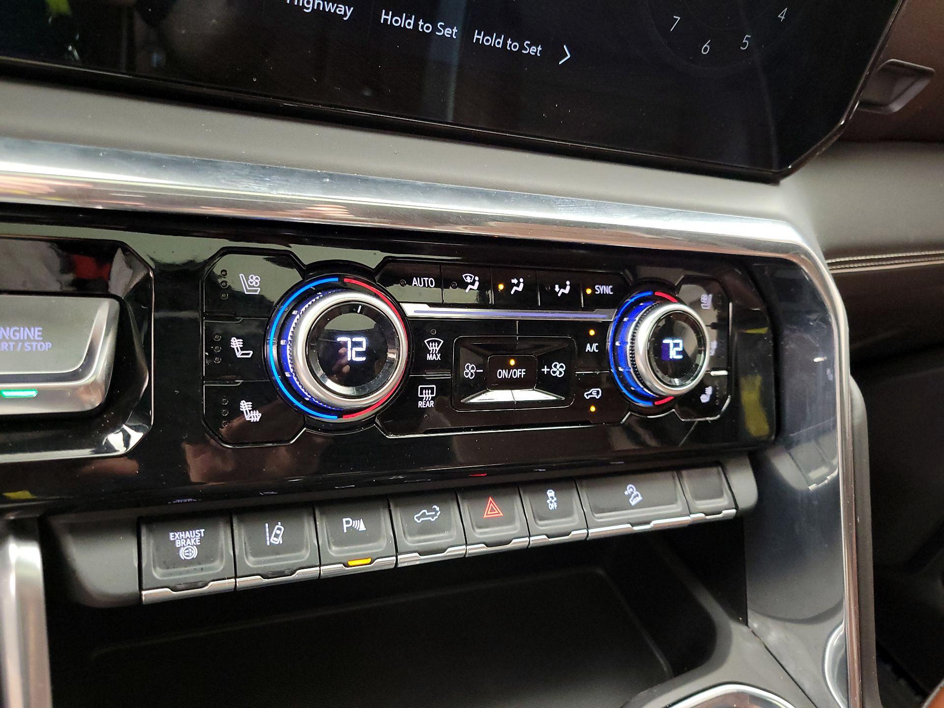 Thumbnail: 2024 GMC Sierra 2500 - 16