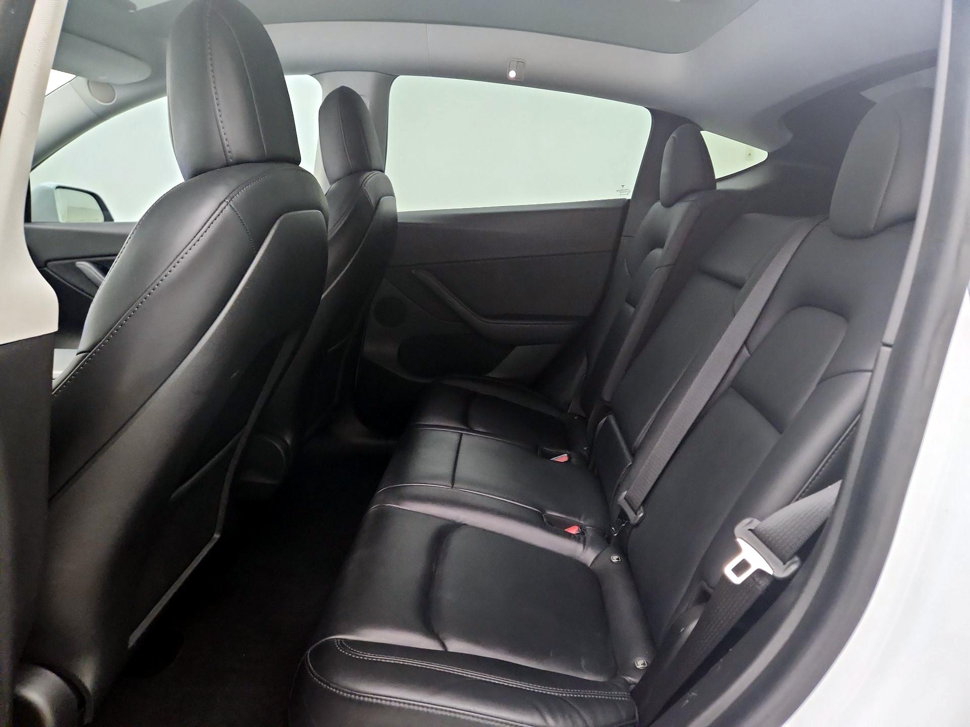 Thumbnail: 2021 Tesla Model Y - 19