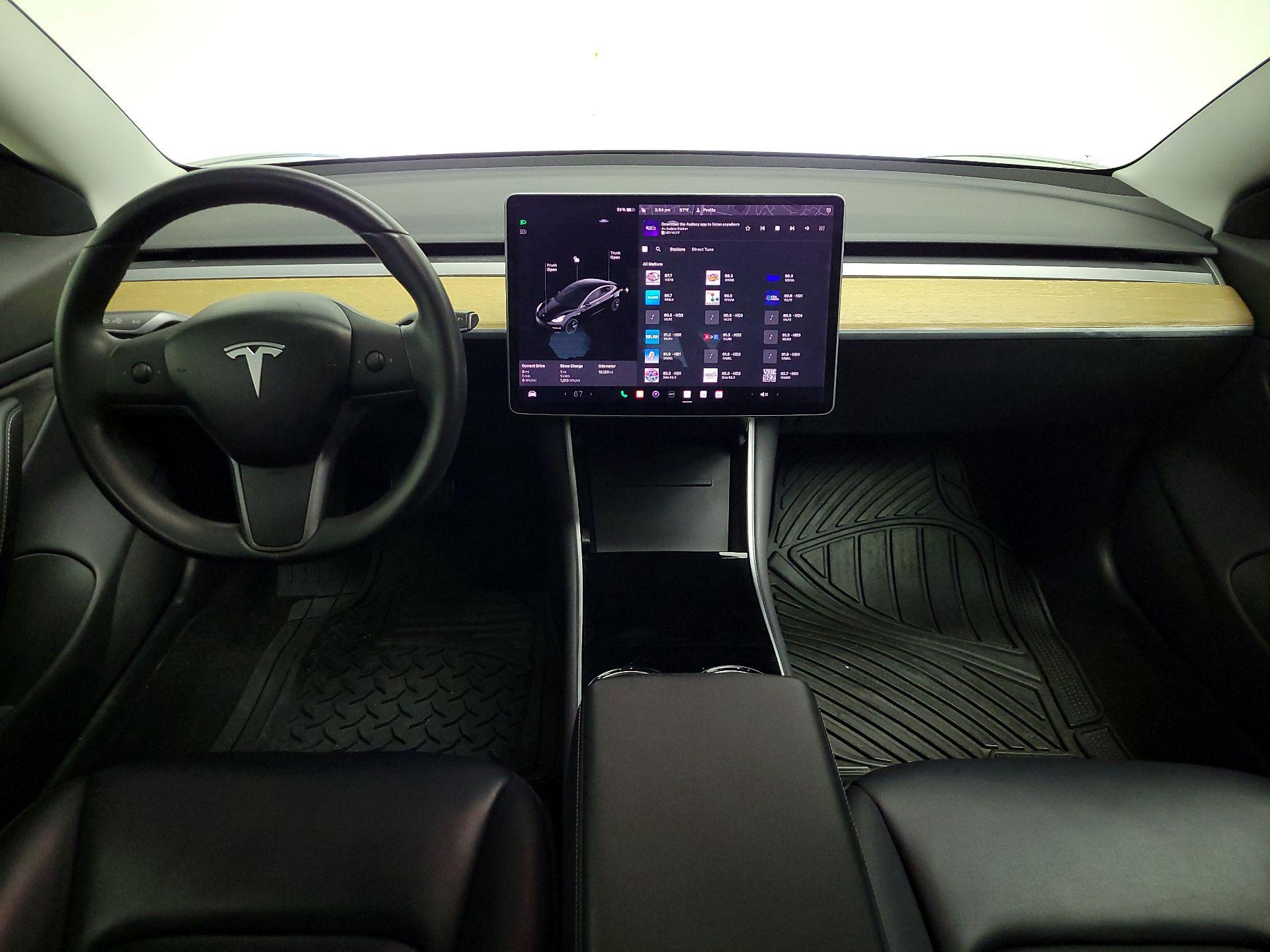 Thumbnail: 2019 Tesla Model 3 - 9