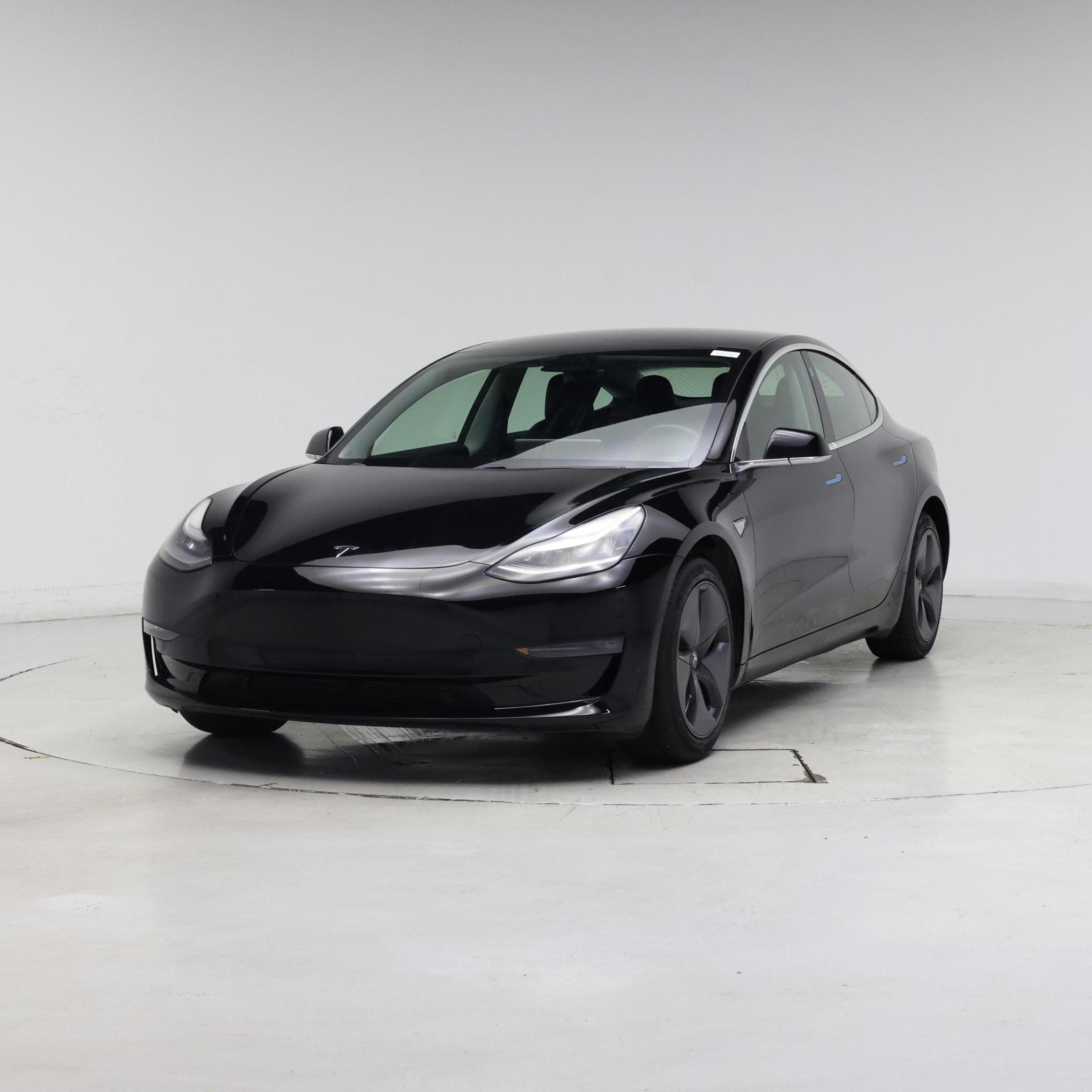 Thumbnail: 2019 Tesla Model 3 - 4