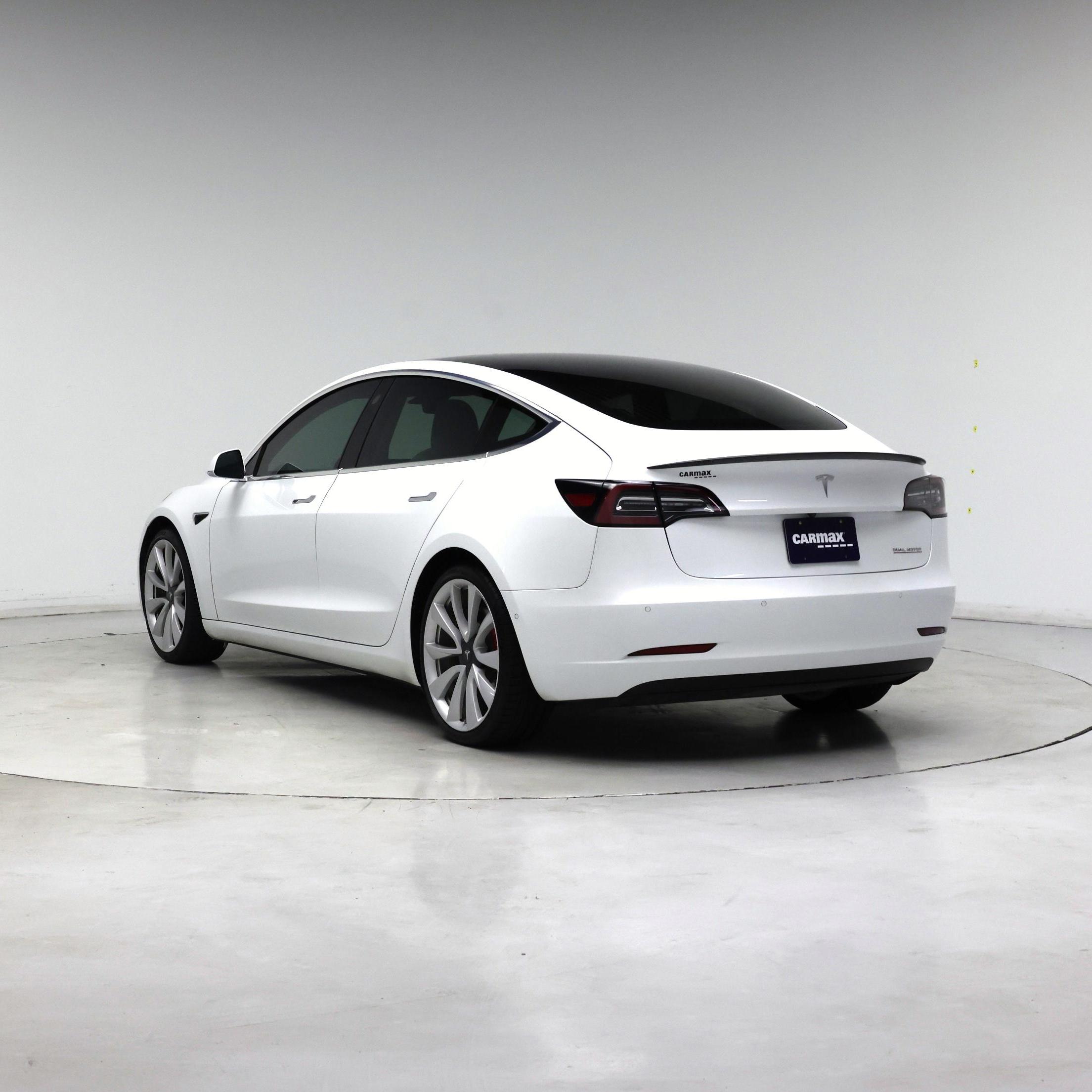 Thumbnail: 2019 Tesla Model 3 - 2