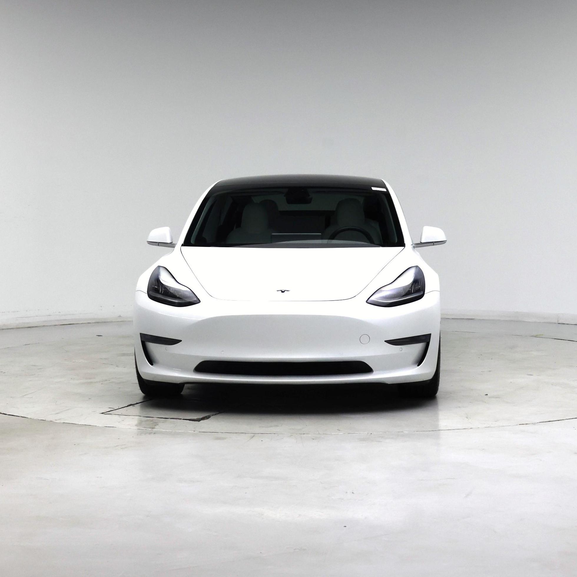 Thumbnail: 2019 Tesla Model 3 - 5