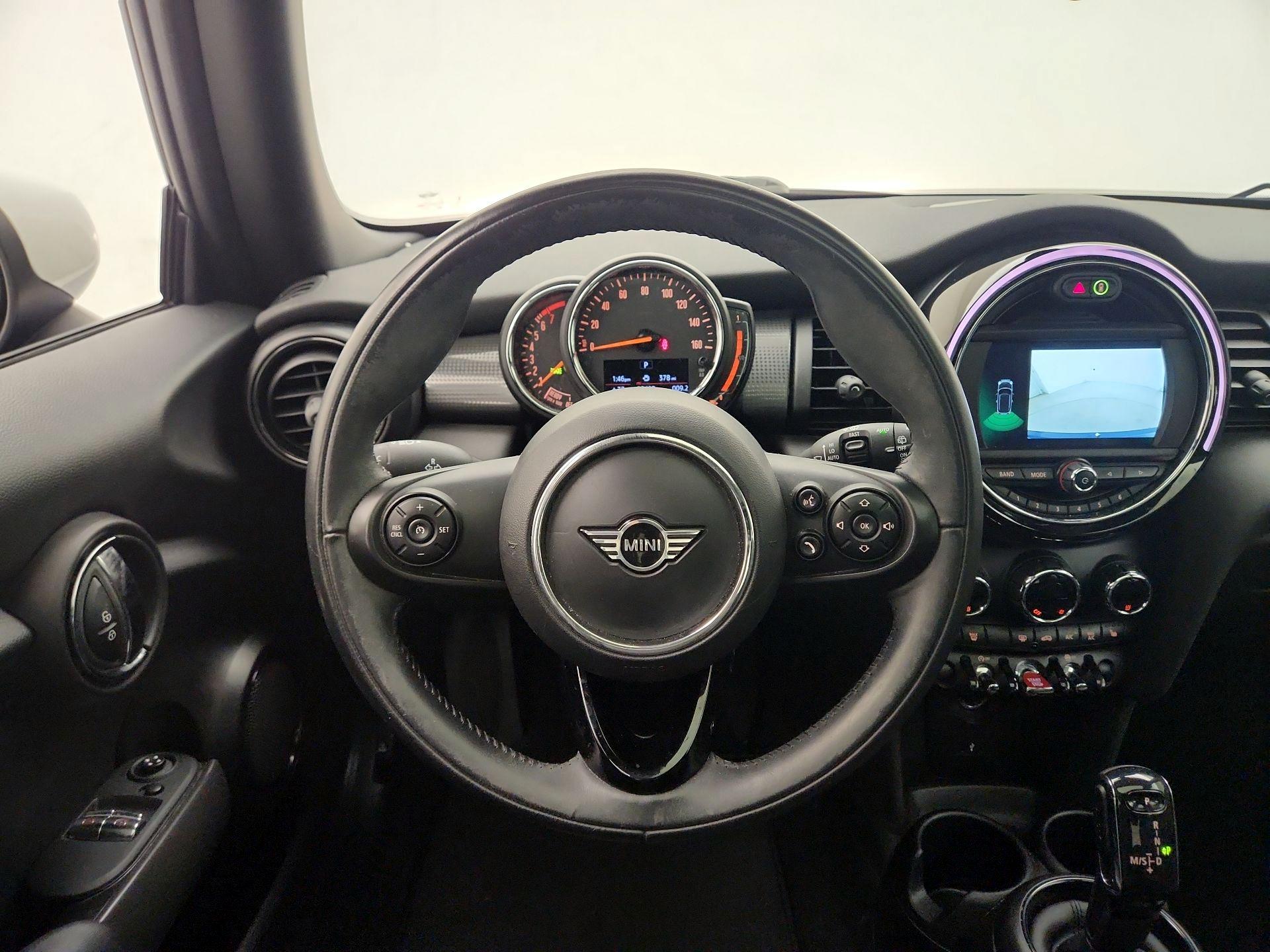 Thumbnail: 2021 MINI Cooper Hardtop - 10